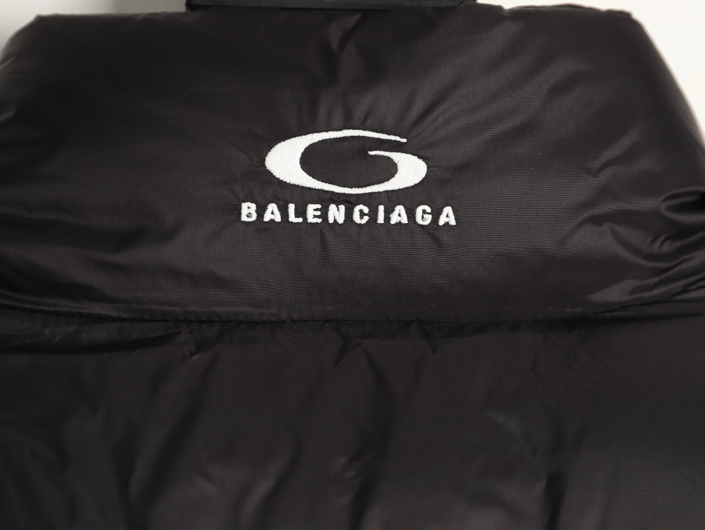 Ba*len*cia*ga blcg puffer vest