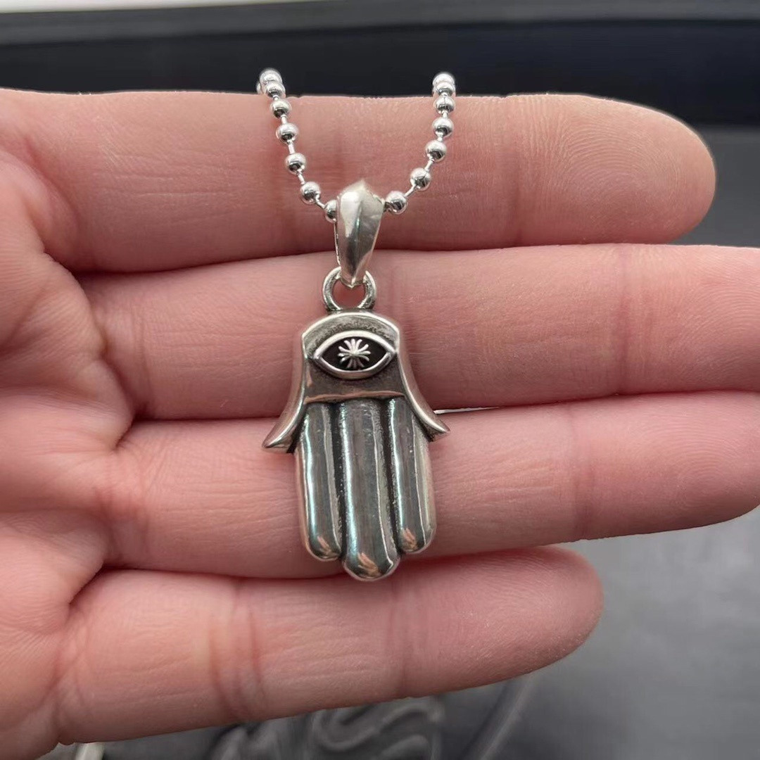 Ch**me He**ts moon goddess hand necklace