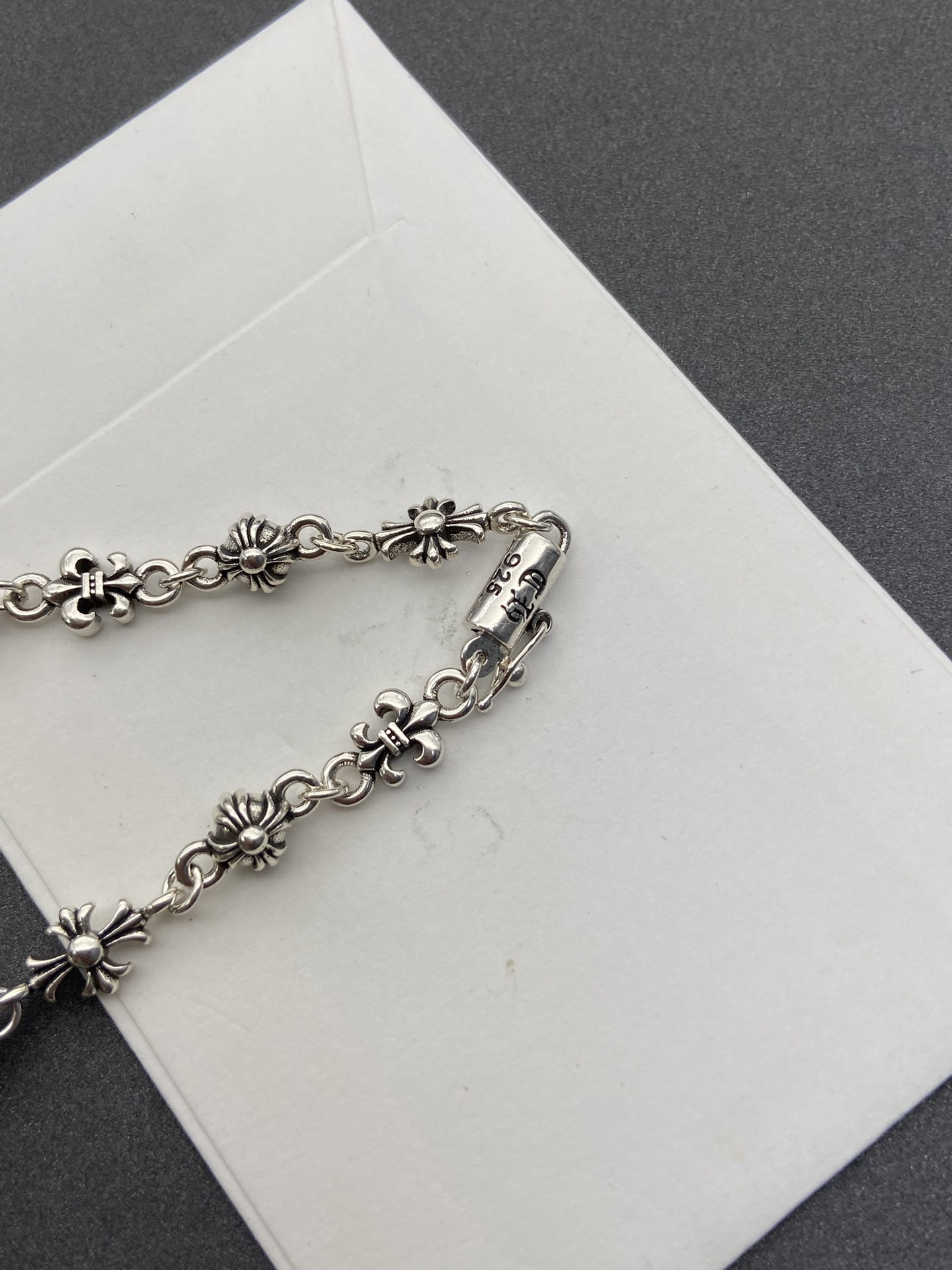 ch**me he**ts cross and star of Dau1d necklace
