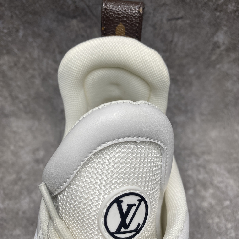 LV Archlight BLACK WHITE