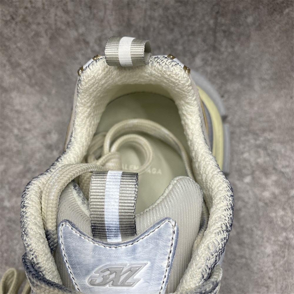 UA Balenciga 3XL Sneaker