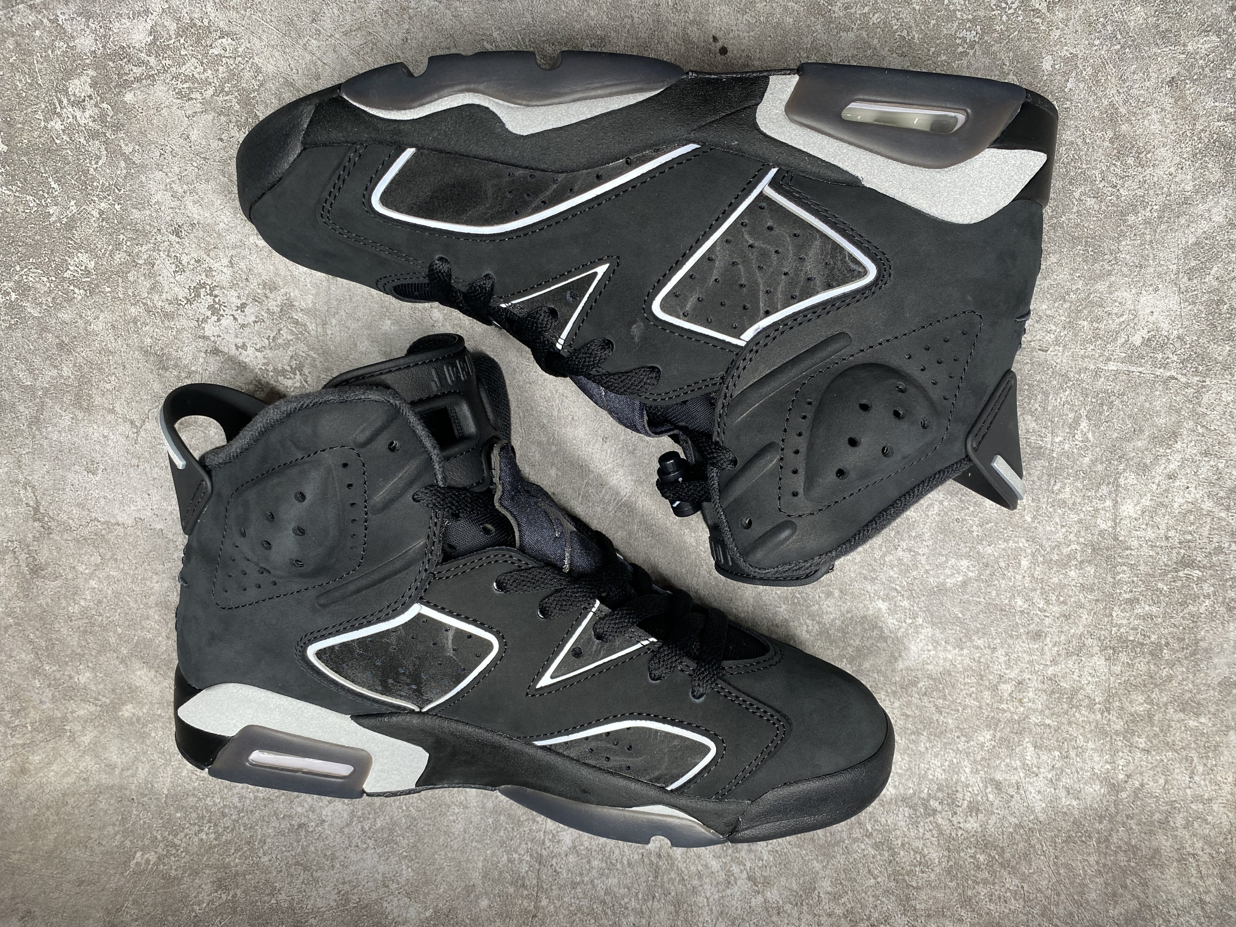 UA AIR Jordan 6 Retro