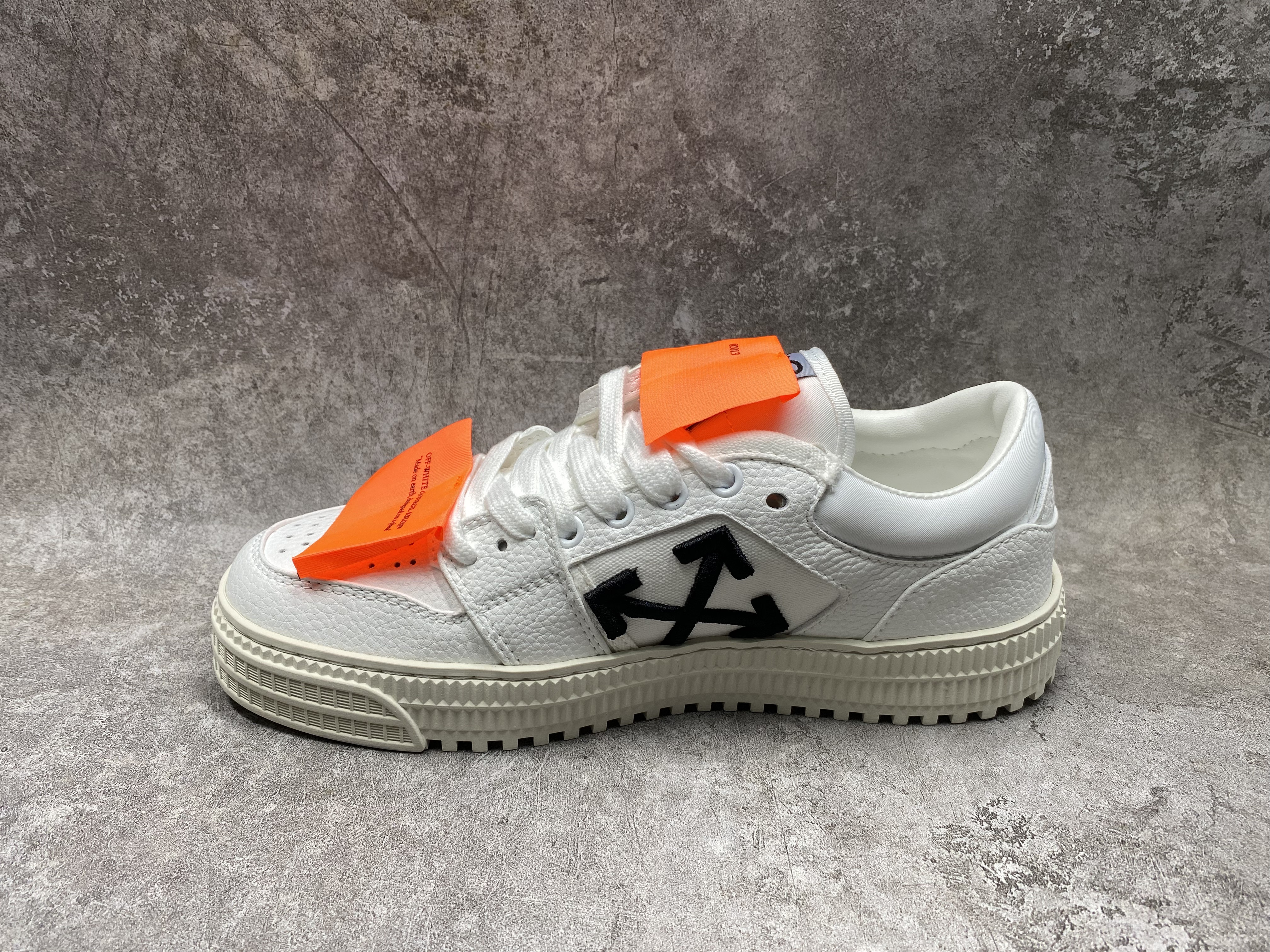UA Off-White 3.0 Court Low Top Sneakers