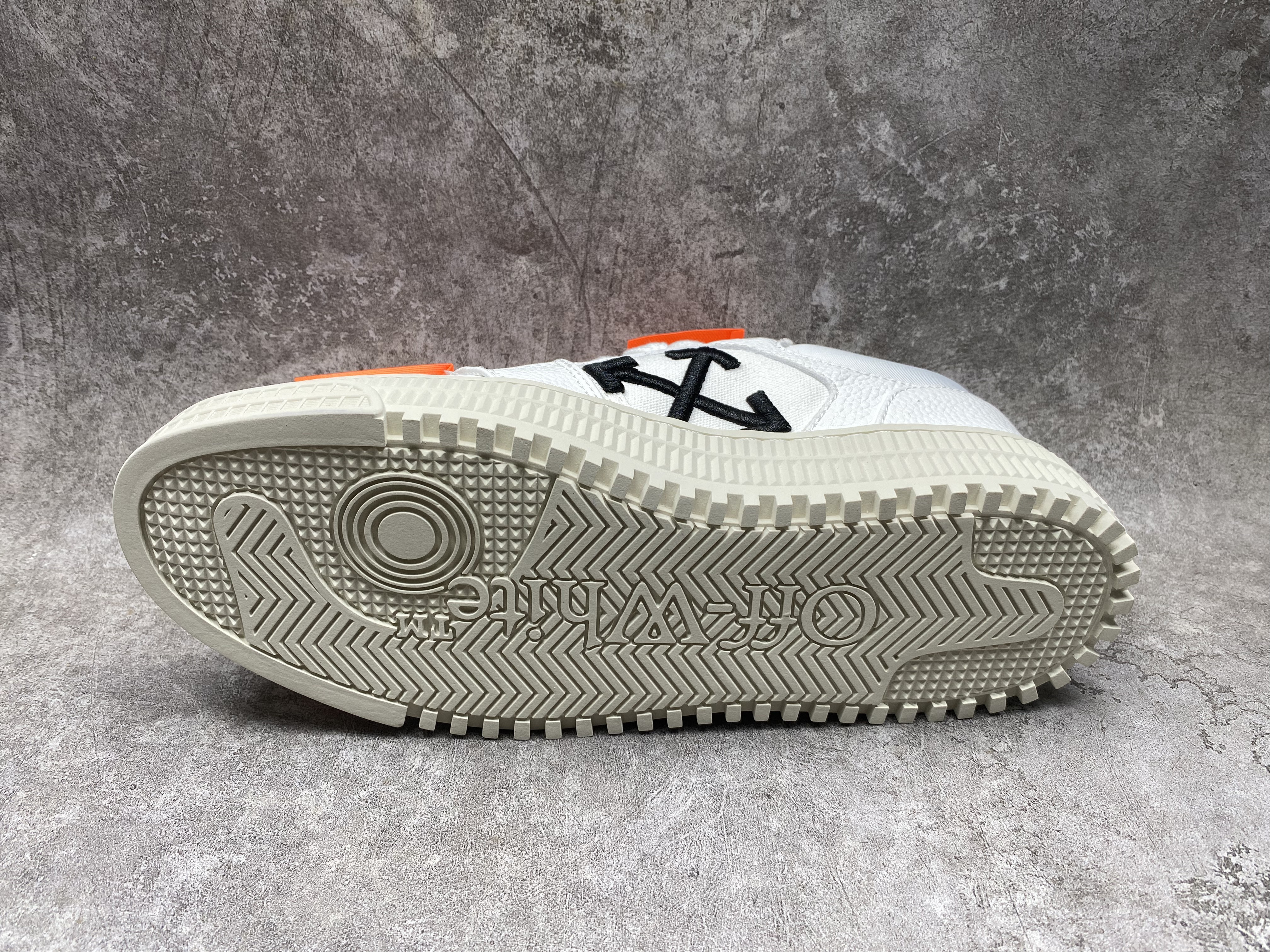 UA Off-White 3.0 Court Low Top Sneakers