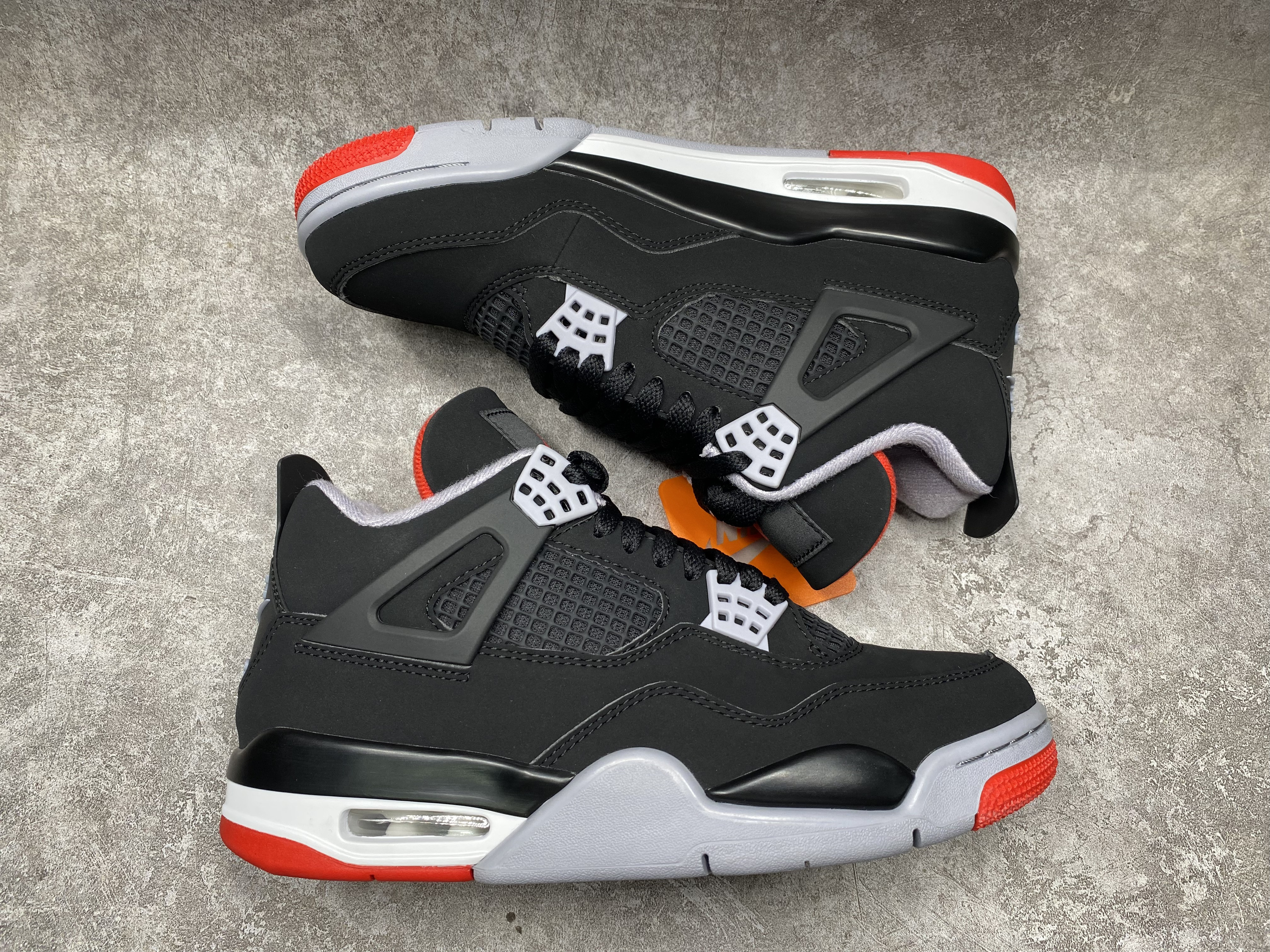 UA Air Jordan 4 Retro OG Bred (2026)