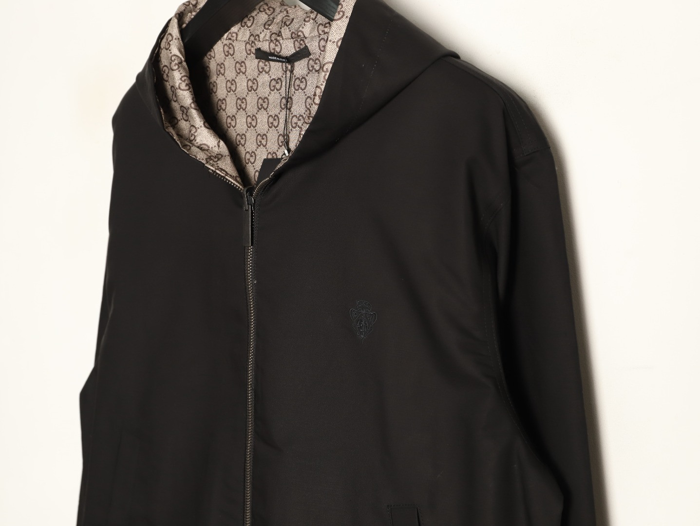 G*u*i guc reversible jacket