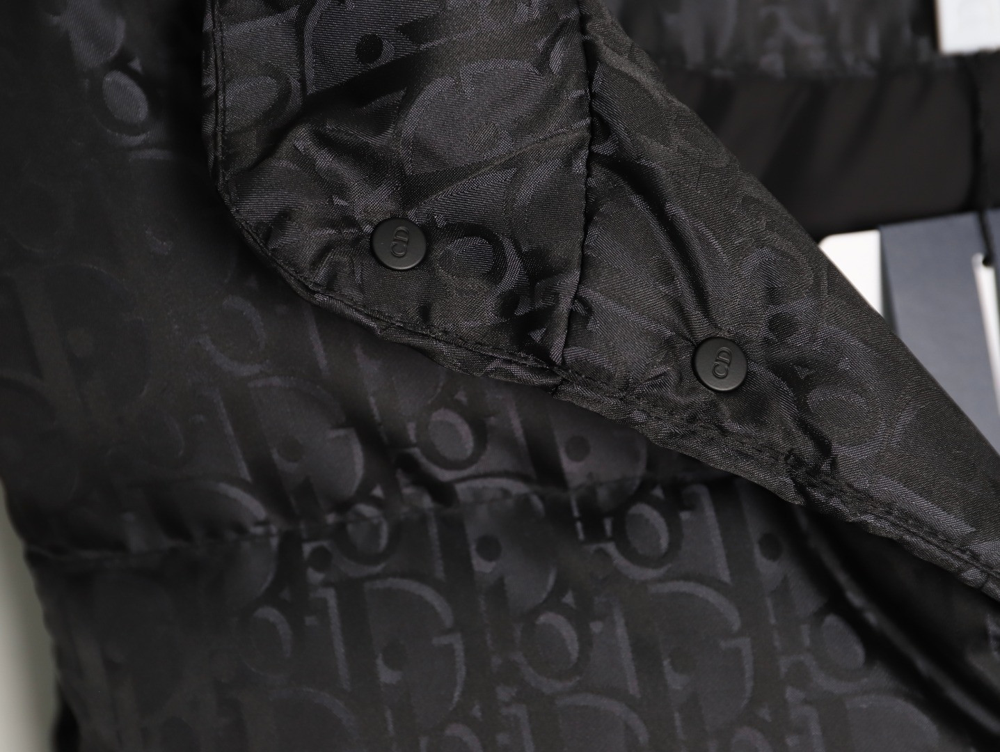 D*or 25fw puffer vest