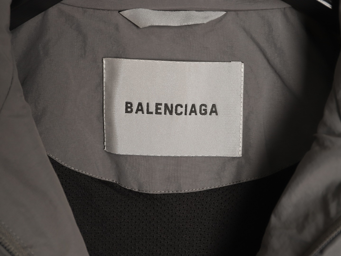 Ba*len*cia*ga coats suit