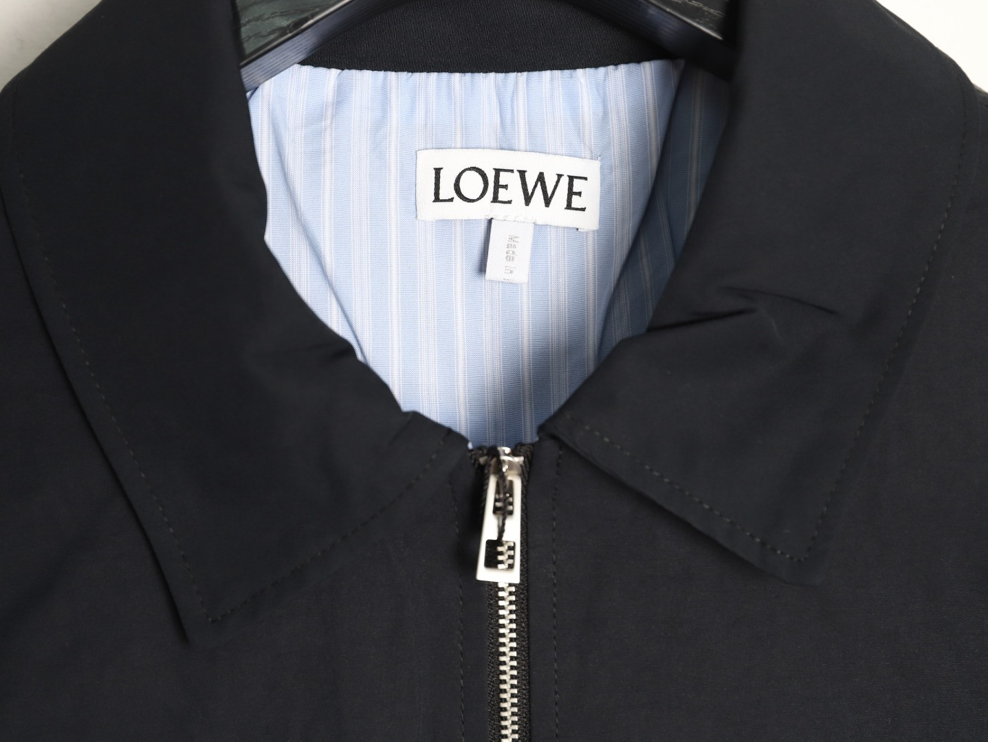 L0ew* coats