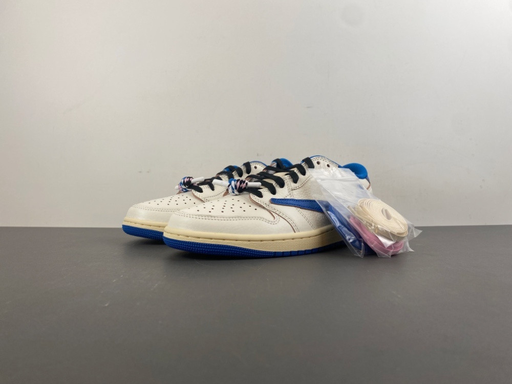 UA Air Jordan 1 Retro Low OG SP Fragment Design x Travis Scott