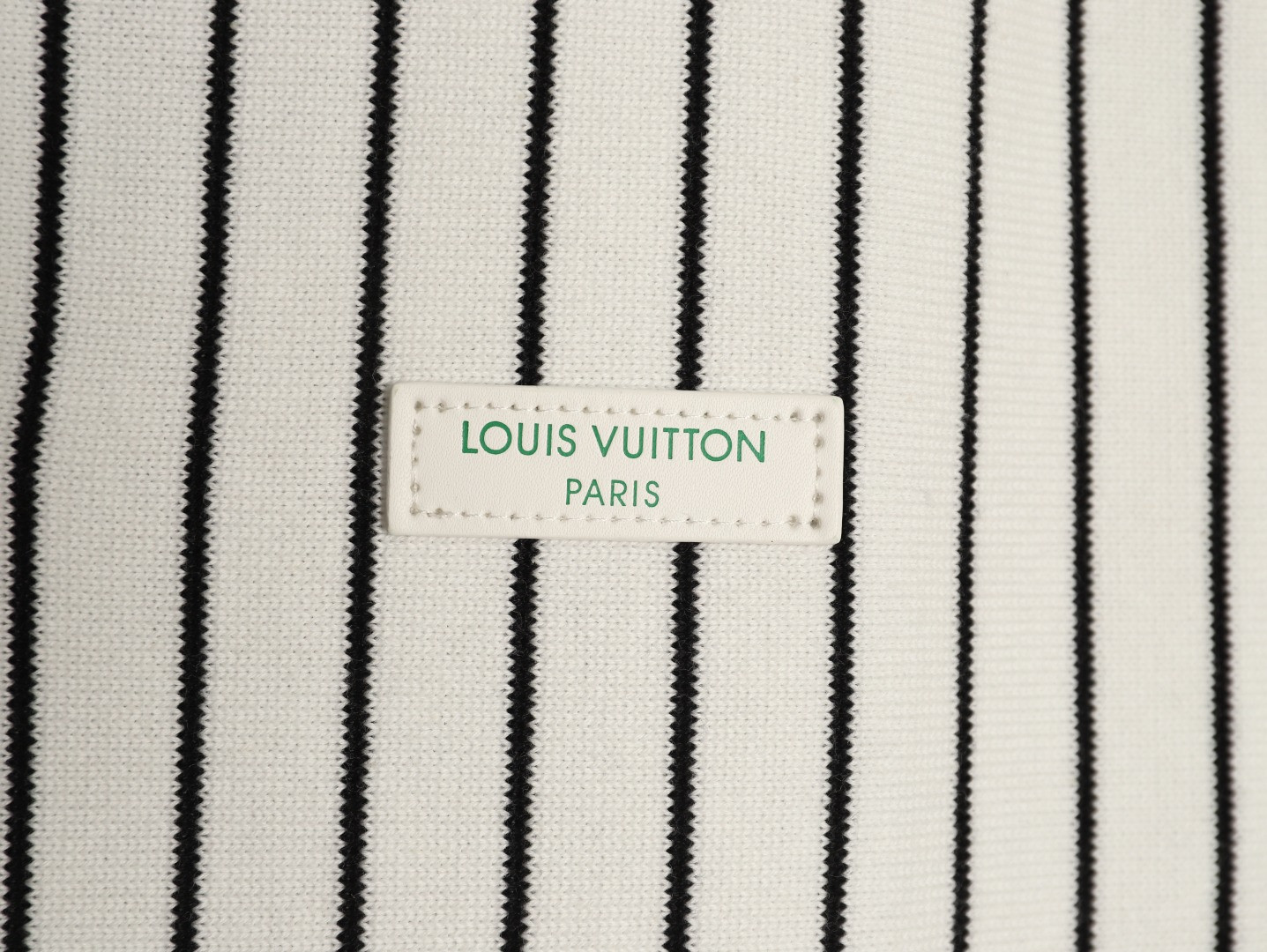 l0*is V*t0n short-sleeved polo shirt