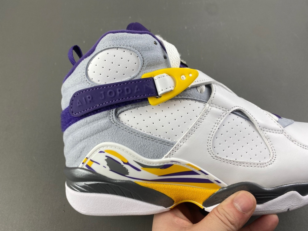 UA AIR Jordan 8 Retro