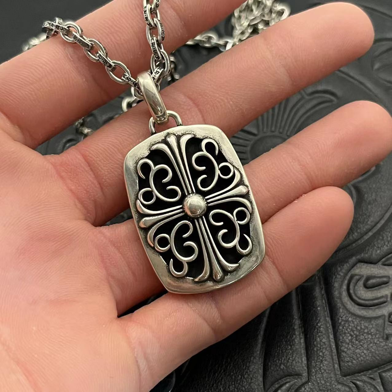 Ch**me He**ts vine cross necklace