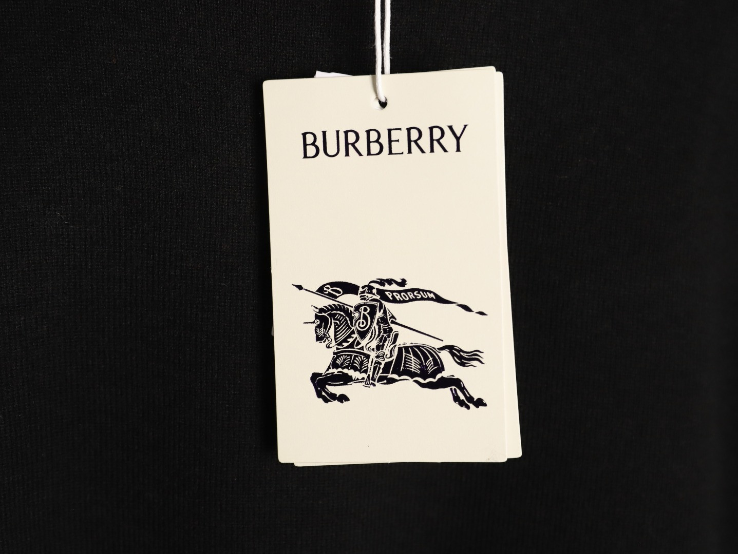 B**rry knitting sweaters black