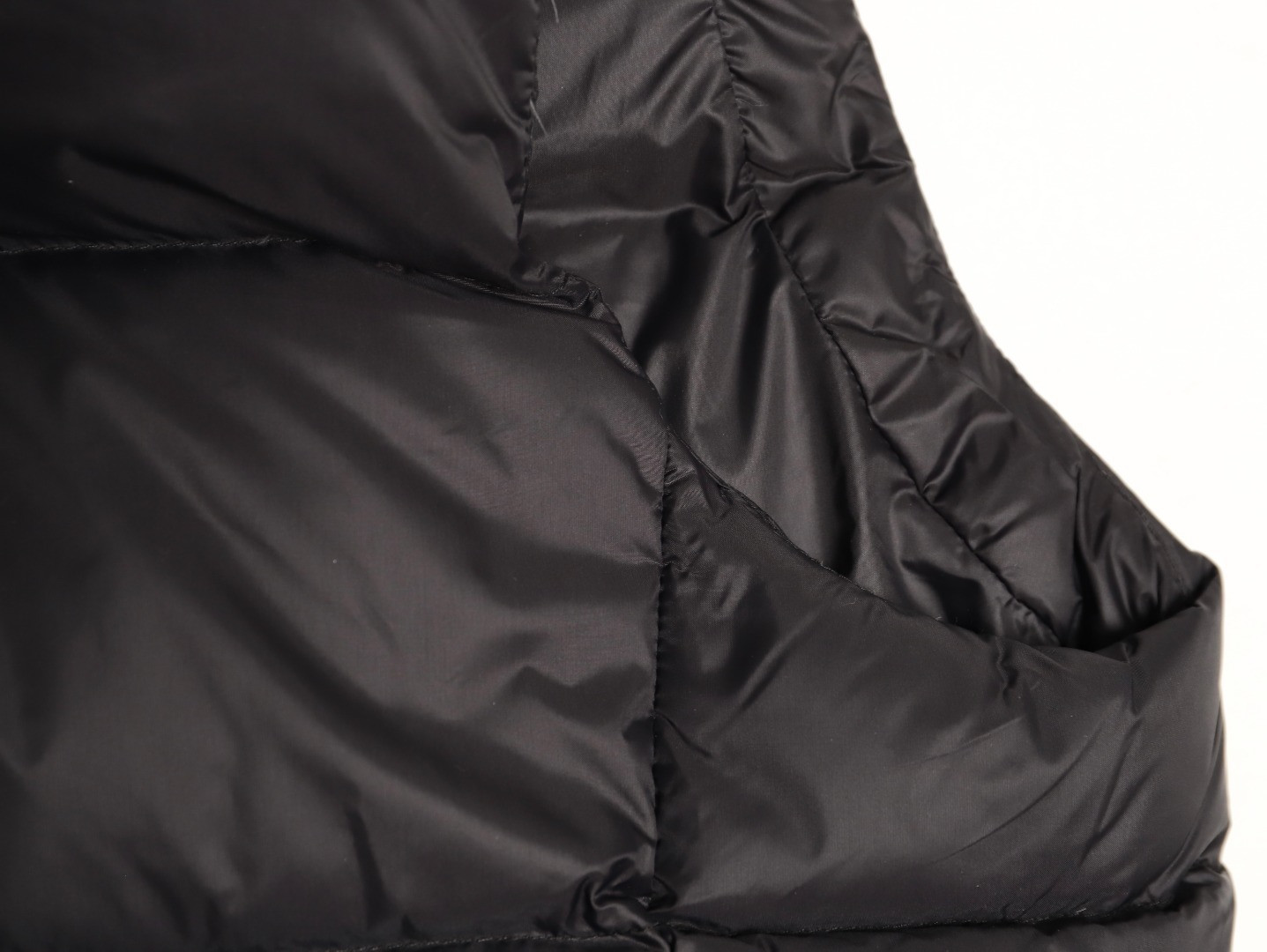 Ba*len*cia*ga blcg puffer vest