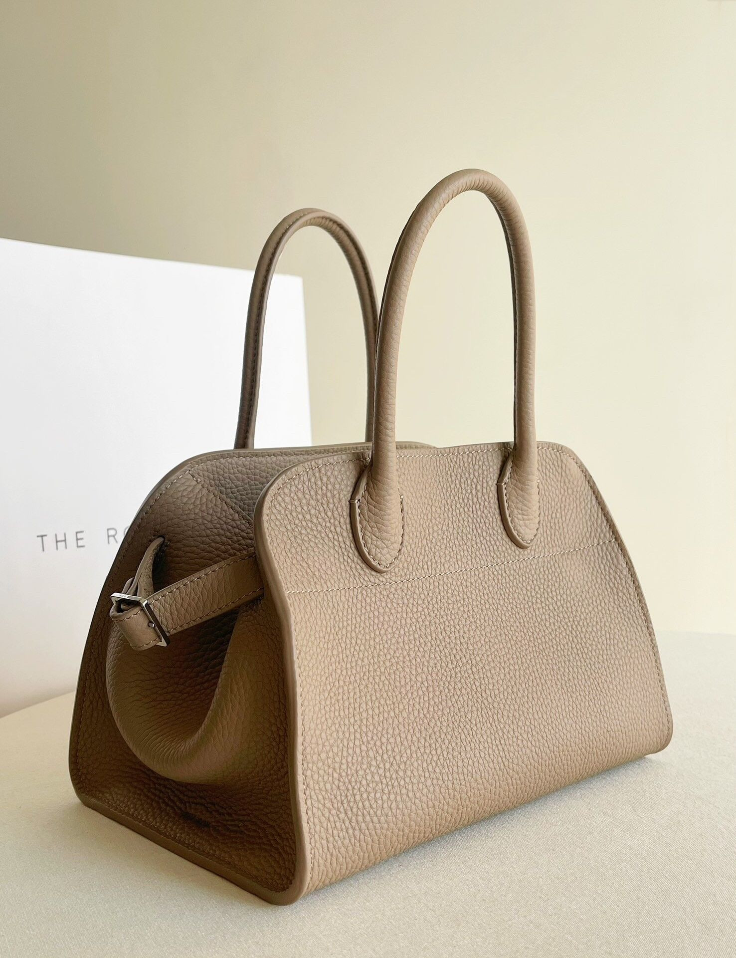T*e R0w margaux 10 26x17.5x21cm