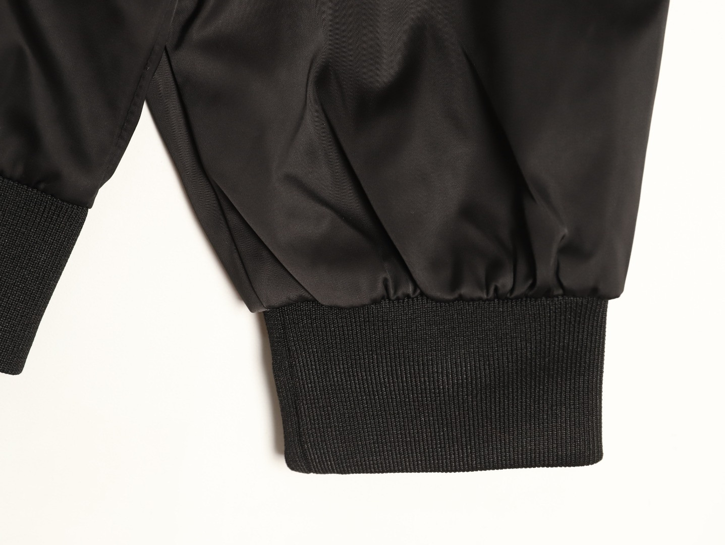 Ch**me He**ts 26ss coats
