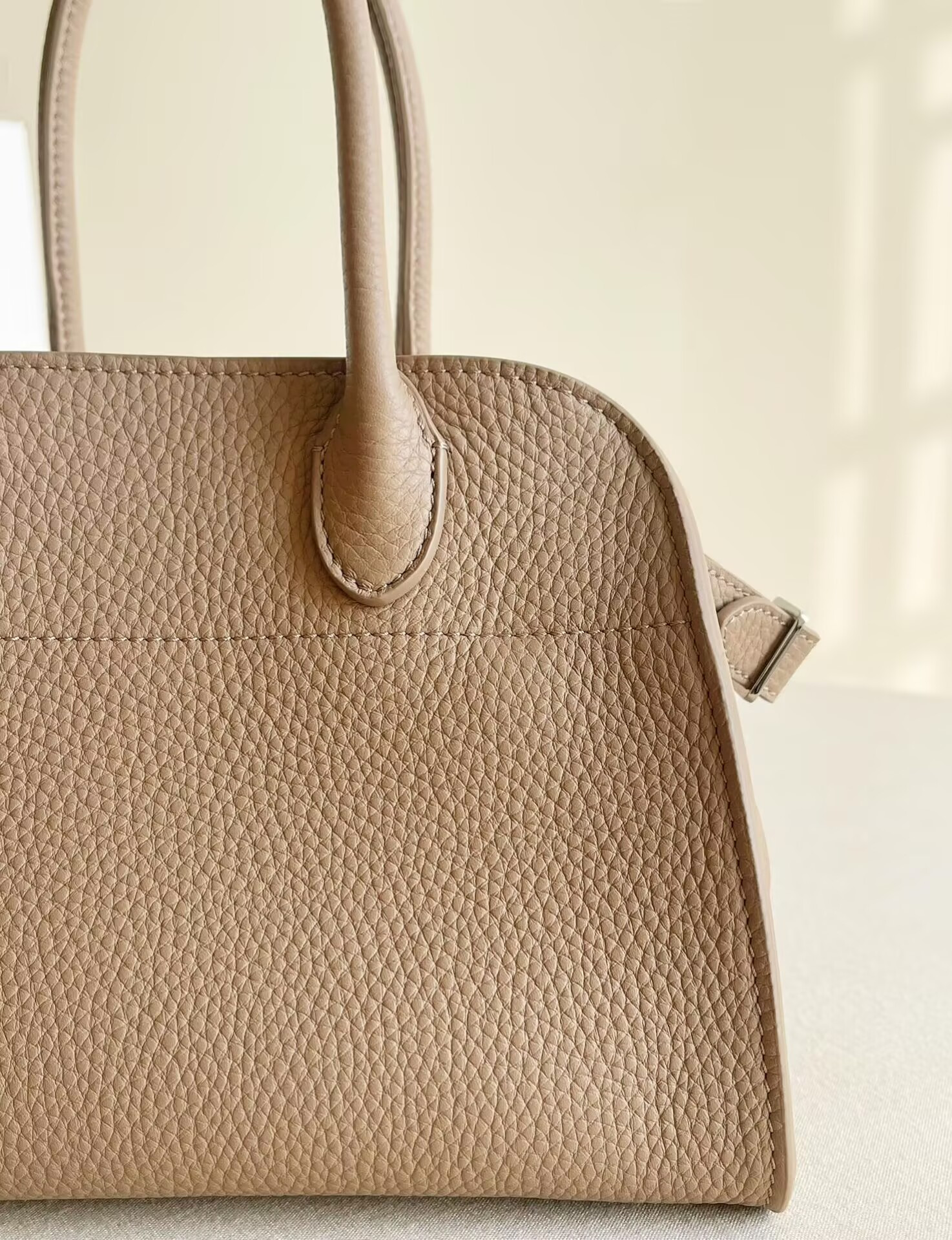 T*e R0w margaux 10 26x17.5x21cm