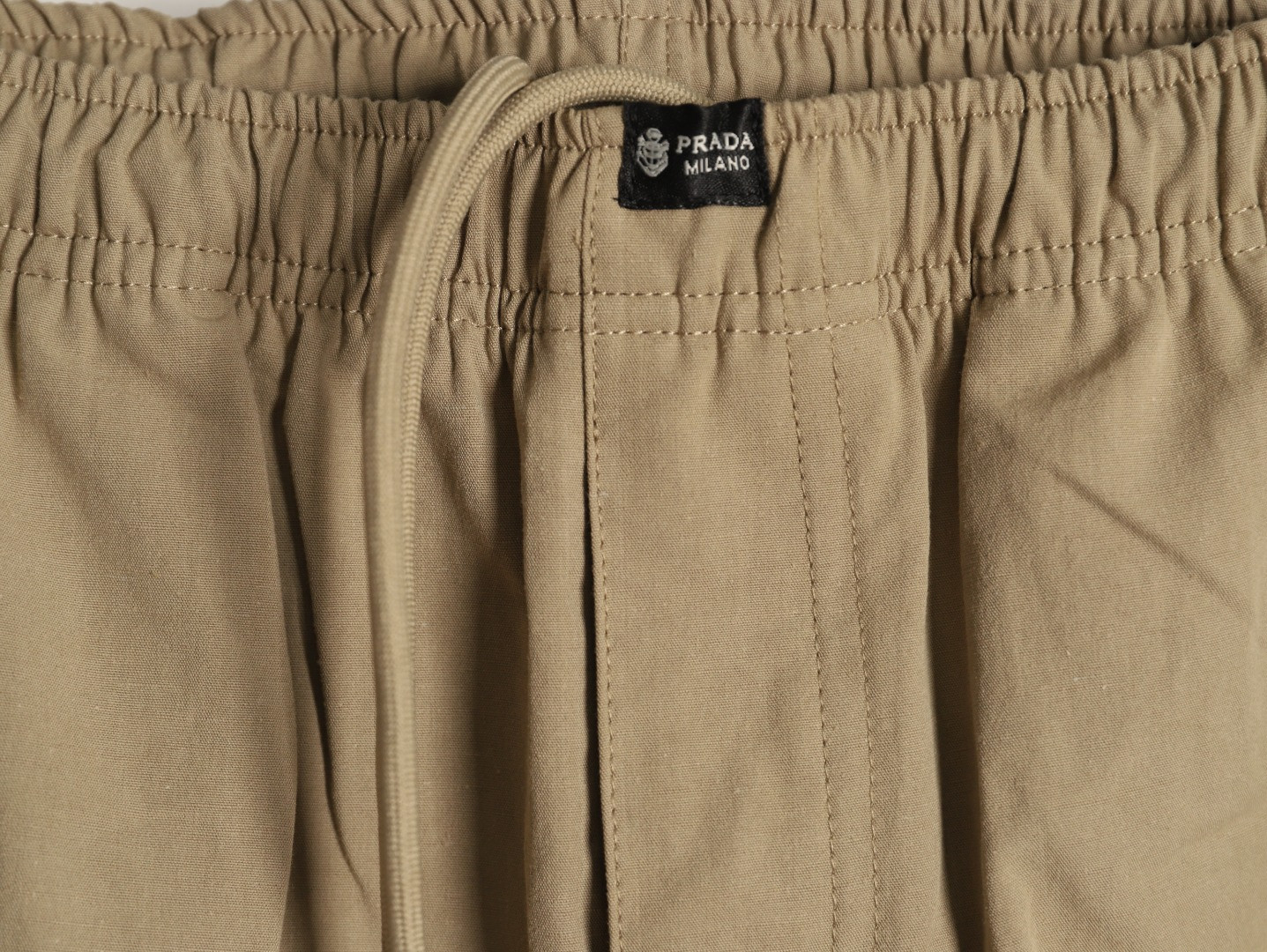 Pra*a pants