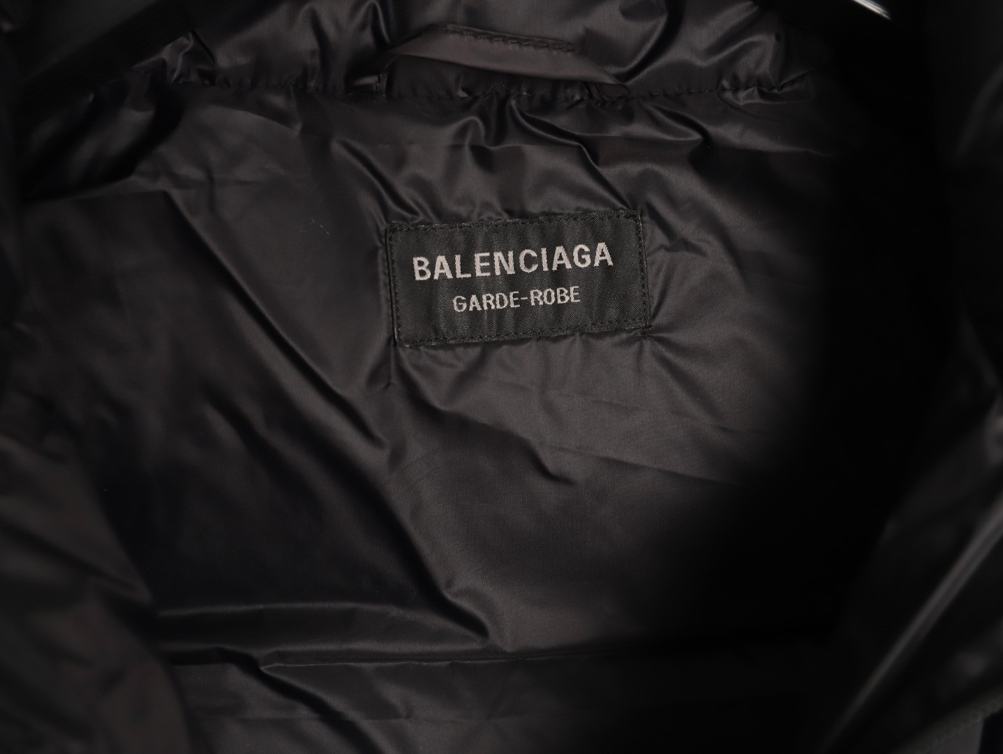 Ba*len*cia*ga blcg puffer vest