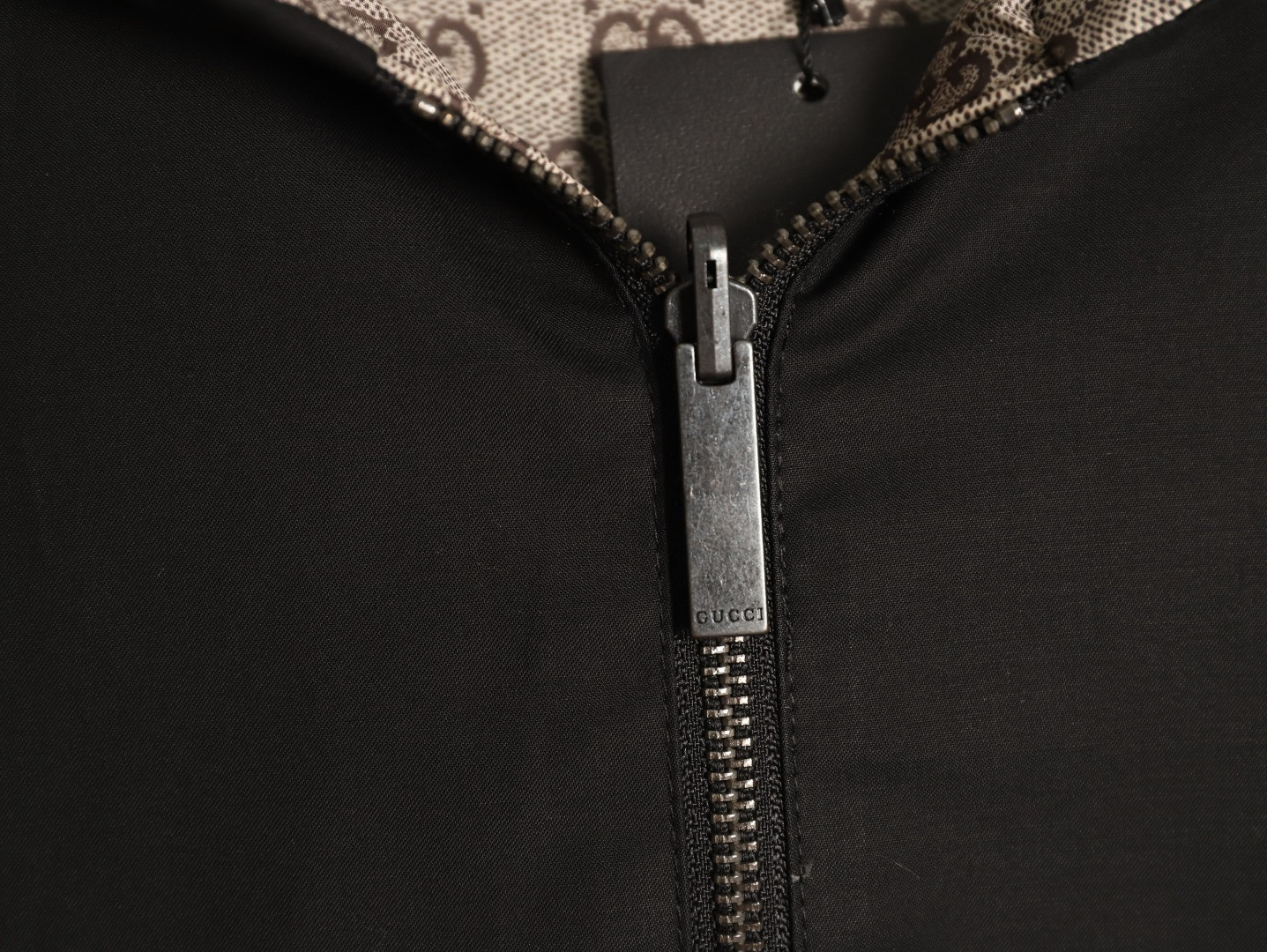 G*u*i guc reversible jacket