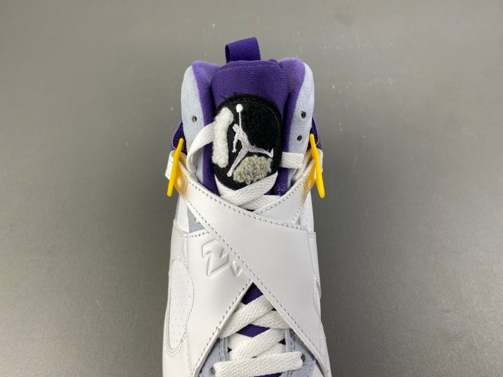 UA AIR Jordan 8 Retro