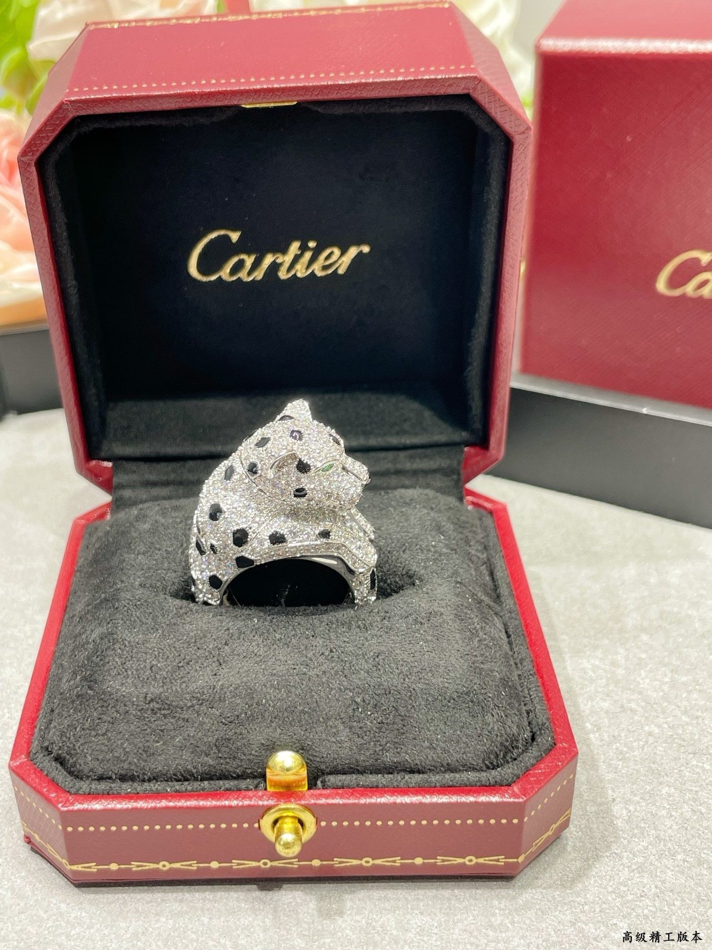 Ca*t*er spotted panther head ring