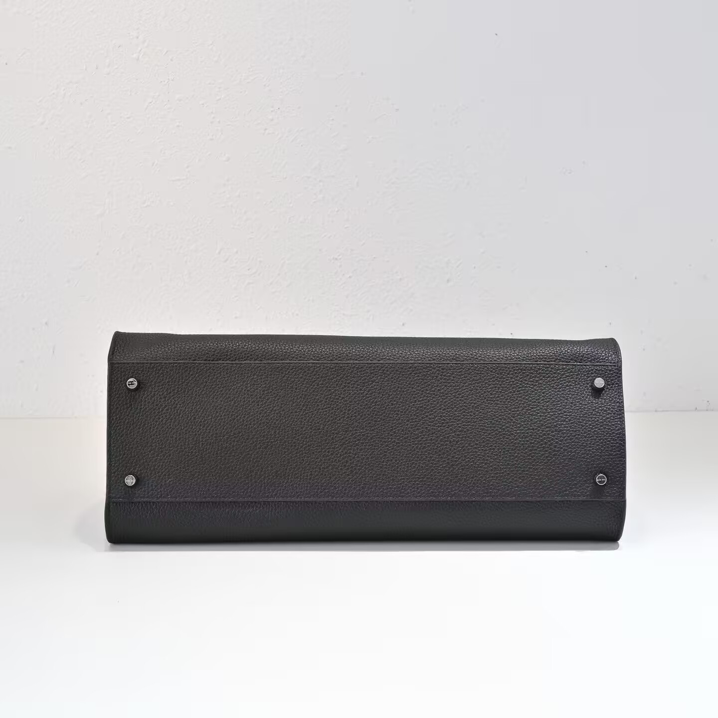 T*e R0w ew margaux 43x20.5x24cm