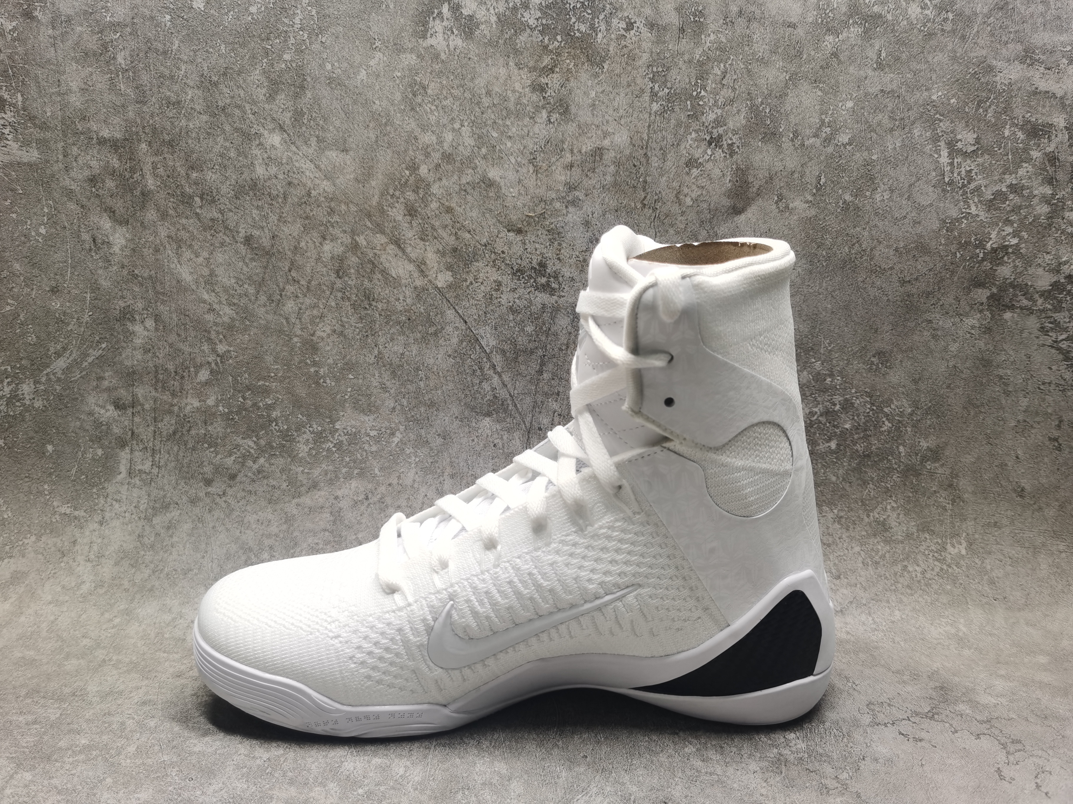 UA Nike Kobe 9 Elite Protro