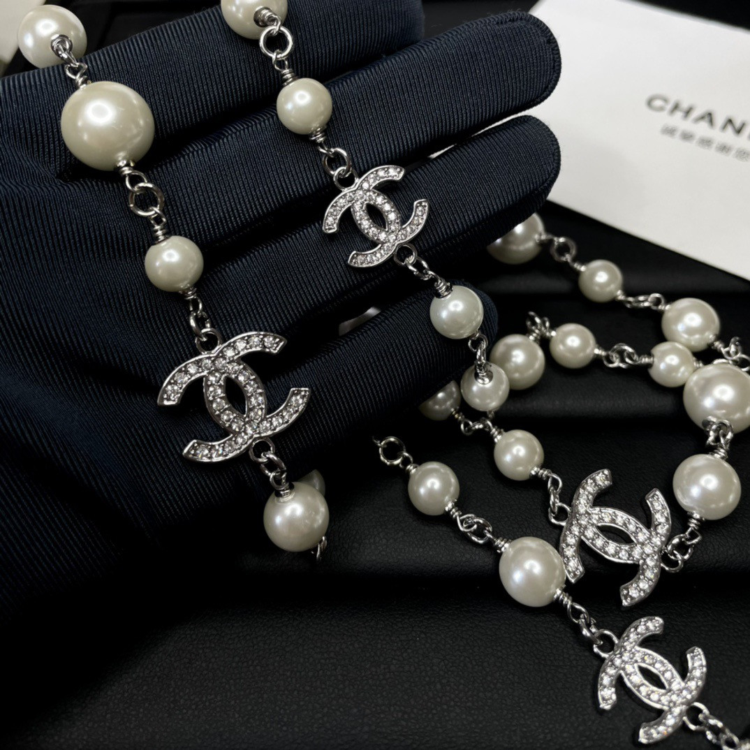 Ch*el necklace(chain length 102cm)