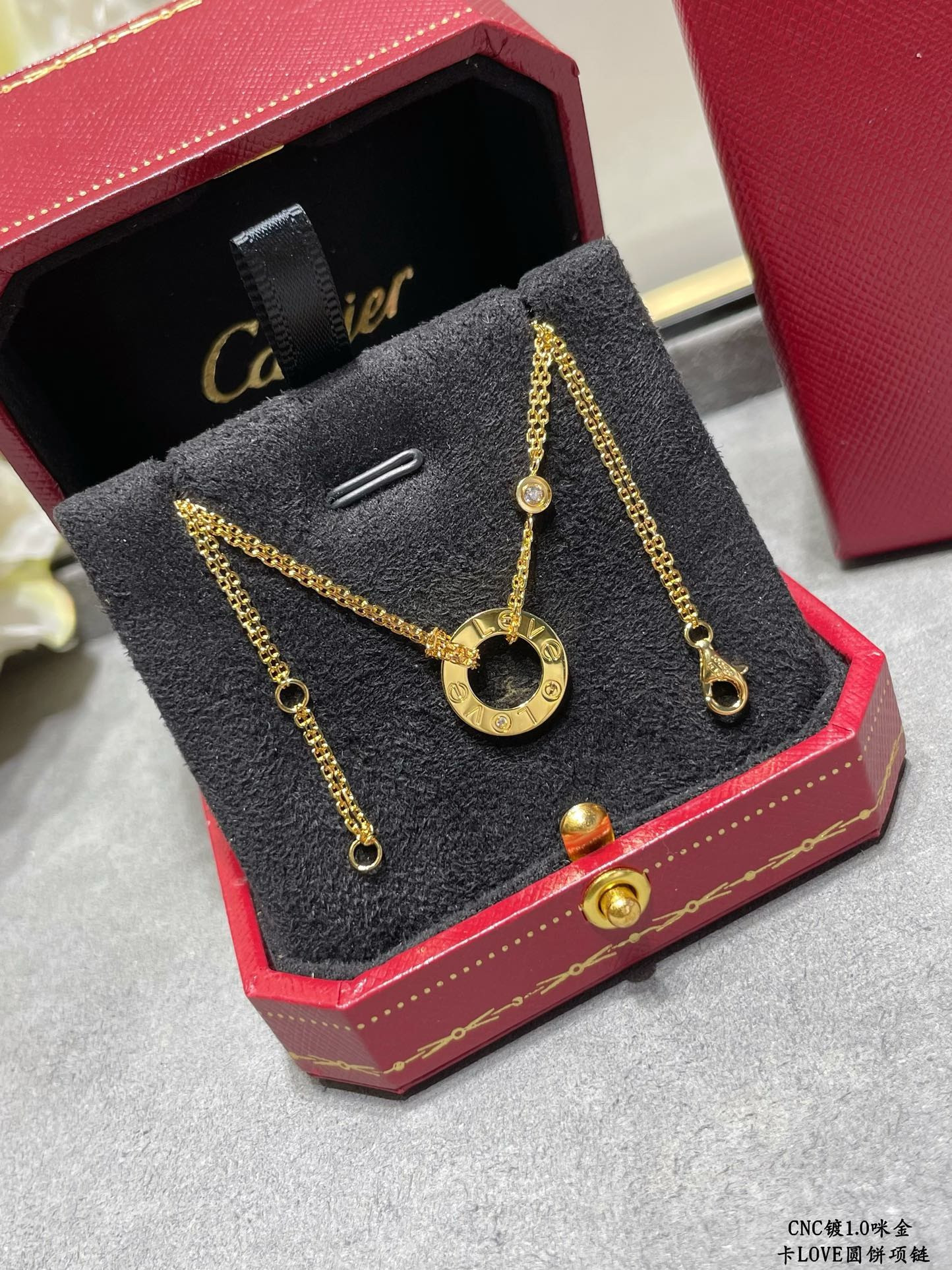 Ca*t*er necklace