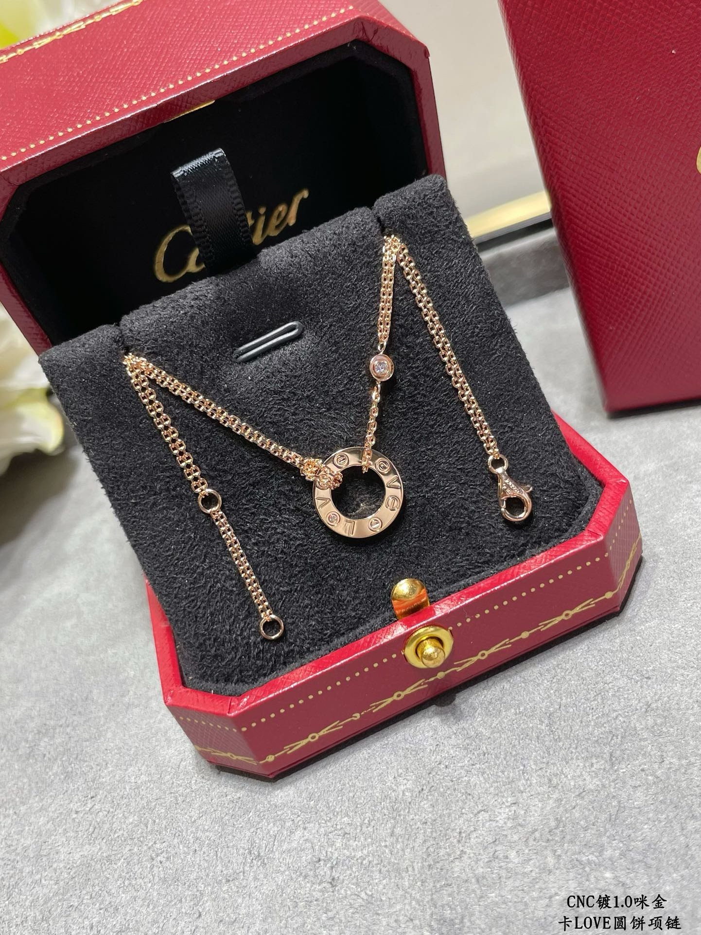 Ca*t*er necklace