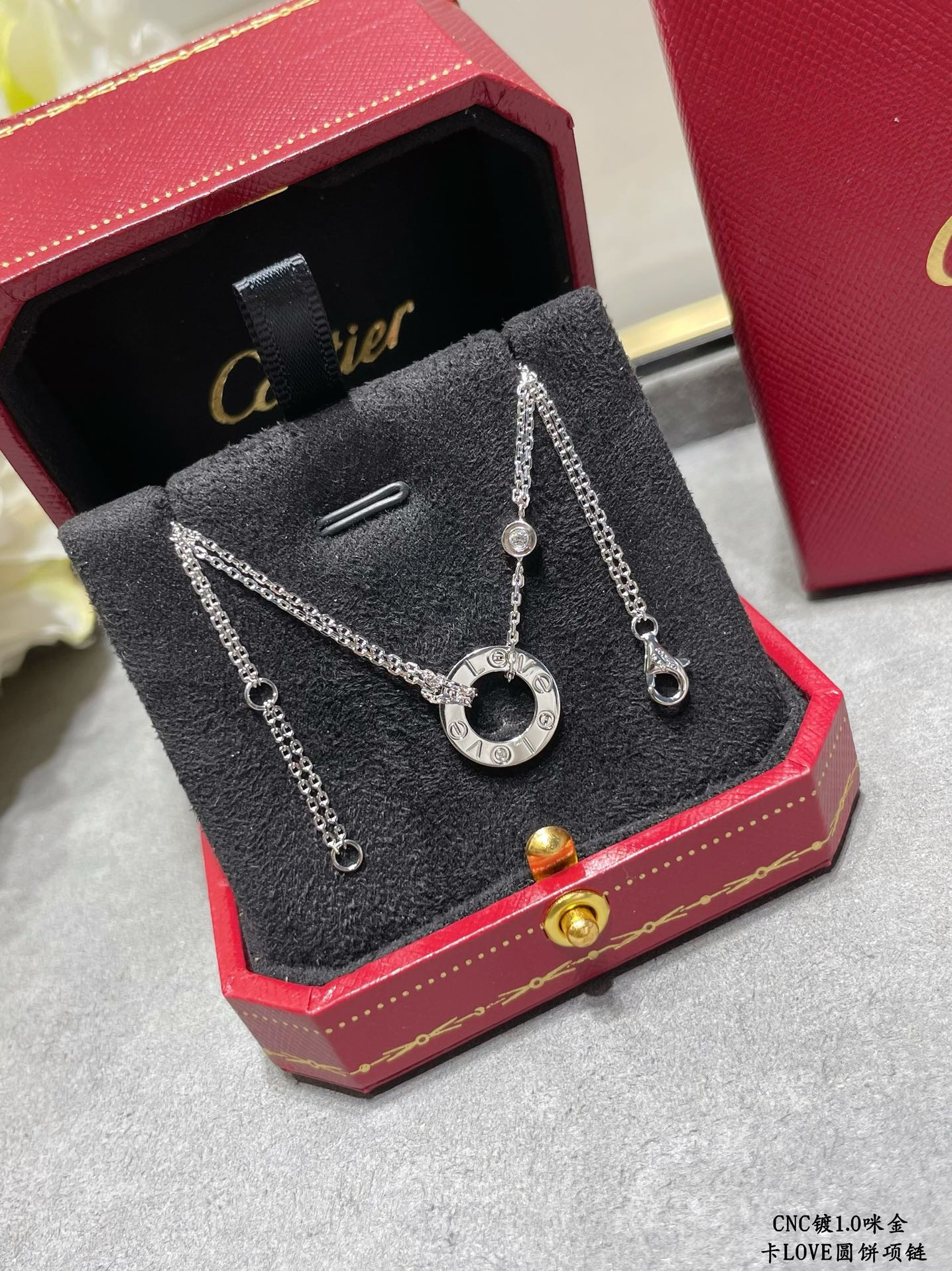 Ca*t*er necklace