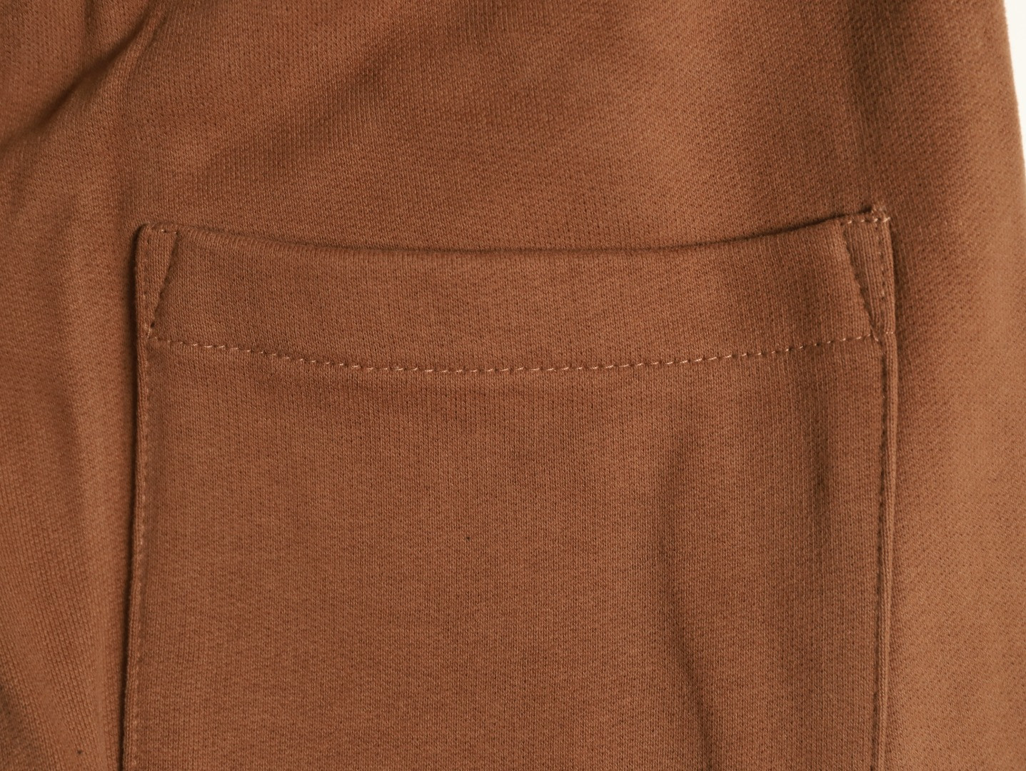 Ch**me He**ts pants