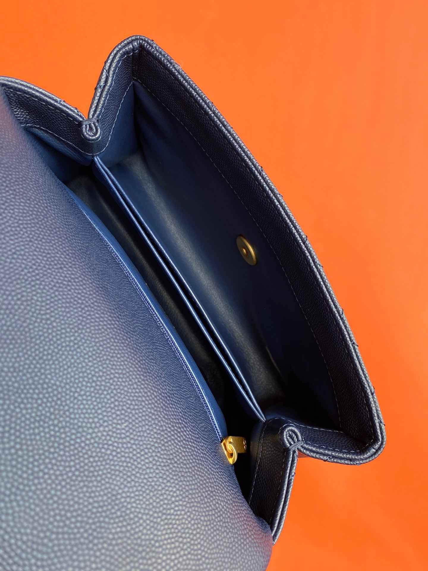 Ch*el coco handle small