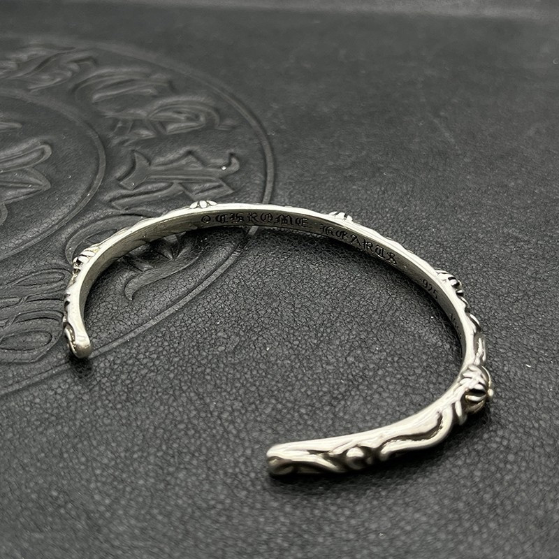 Ch**me He**ts cross and vine open bangle bracelet