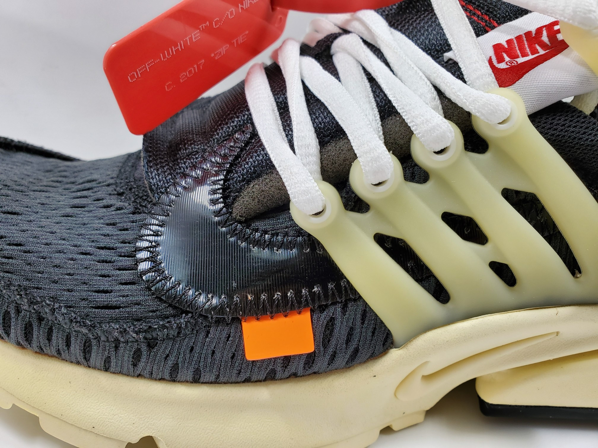 Air Presto Off-White