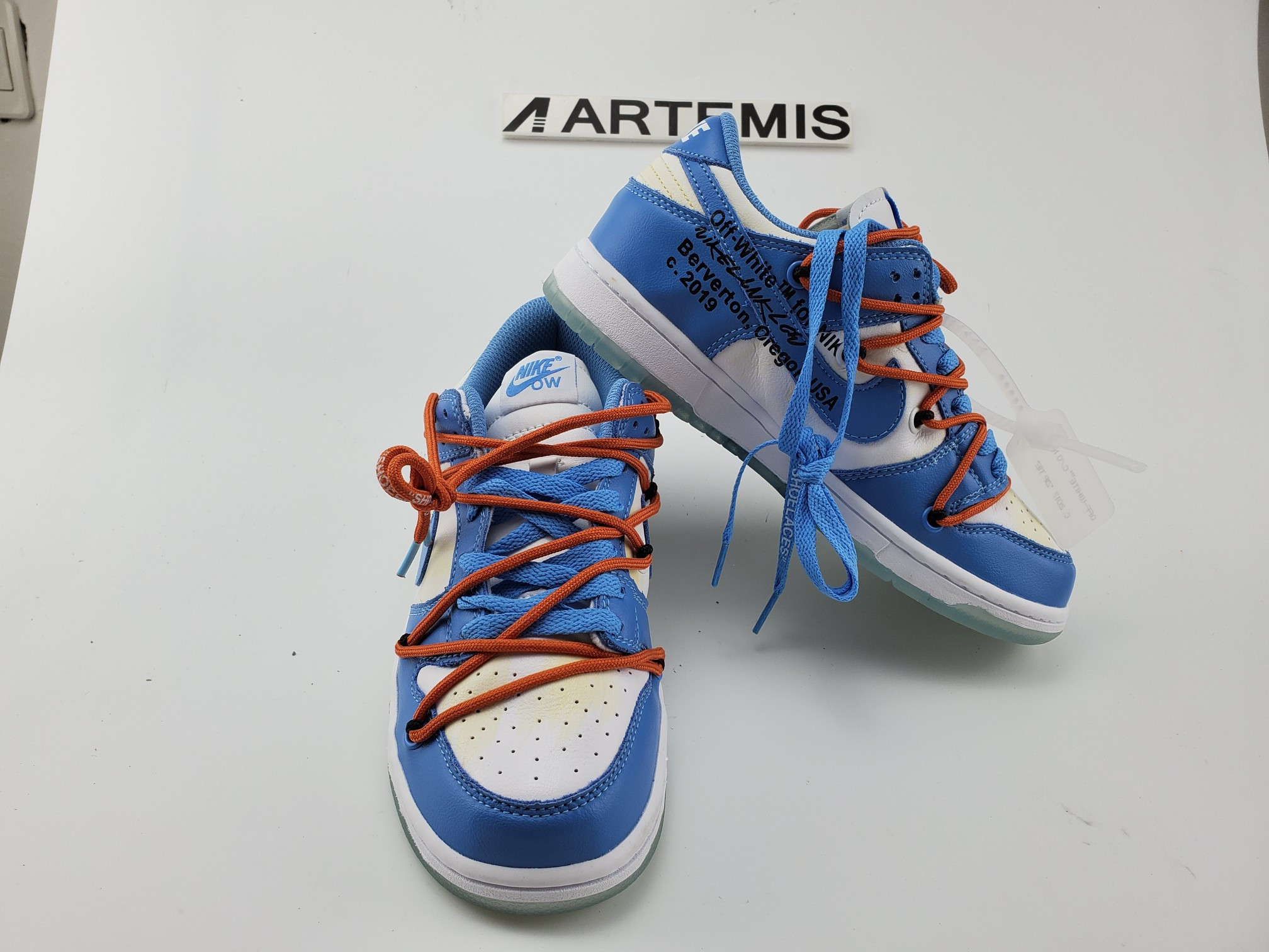 Nike Dunk Low Off-White Futura