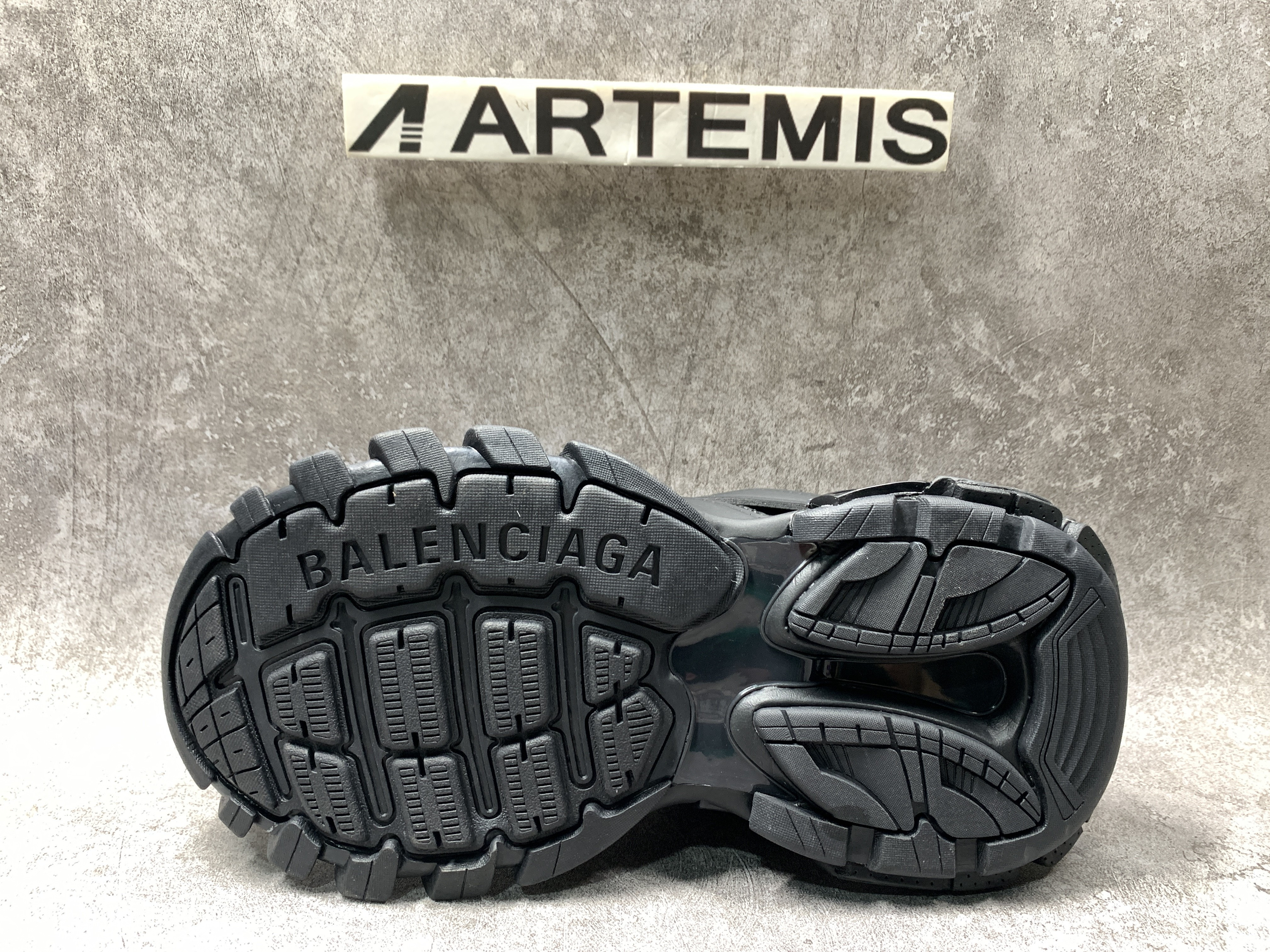 Balenciga Track Mule Black