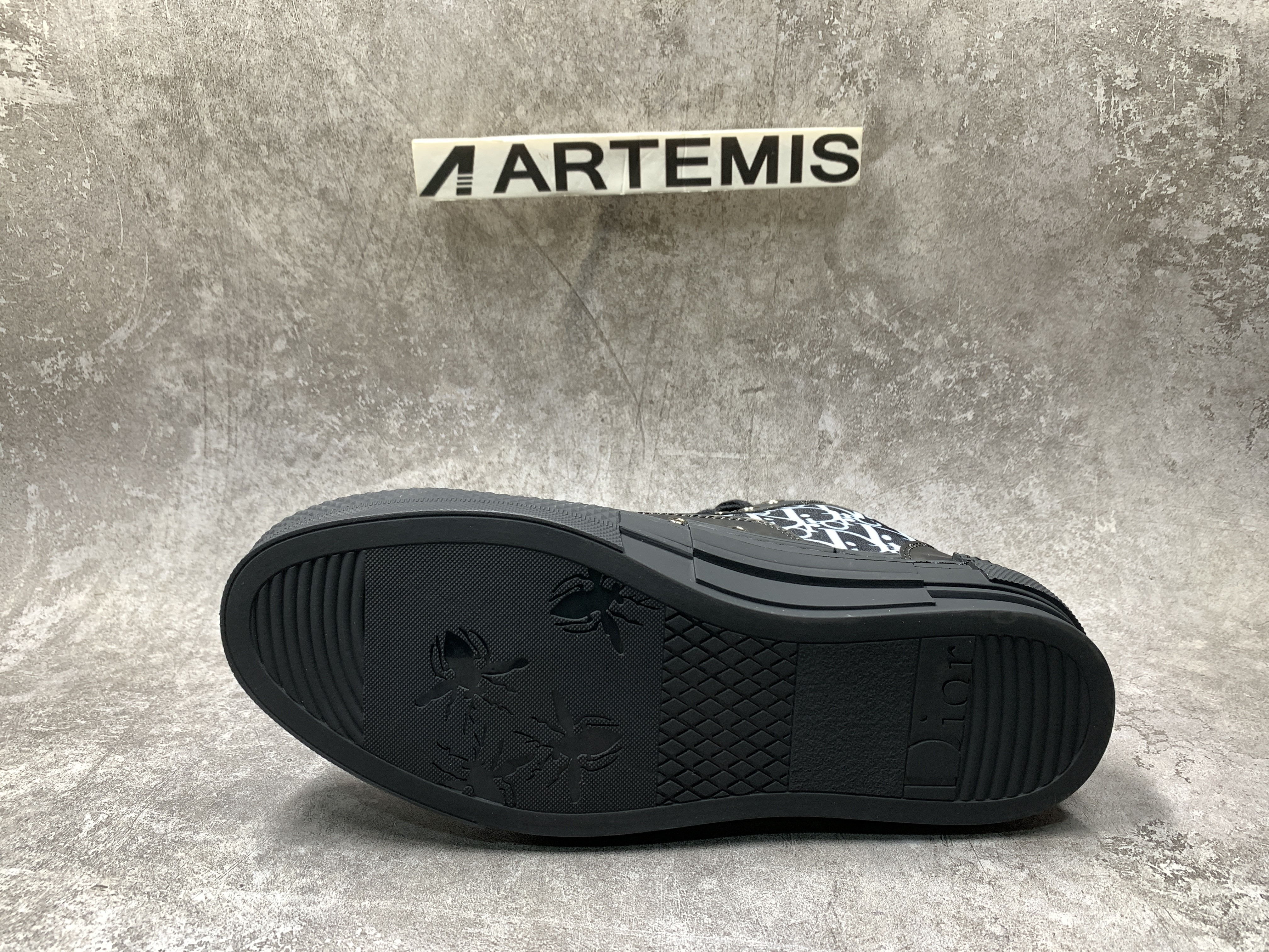 D*or b23 high blue black