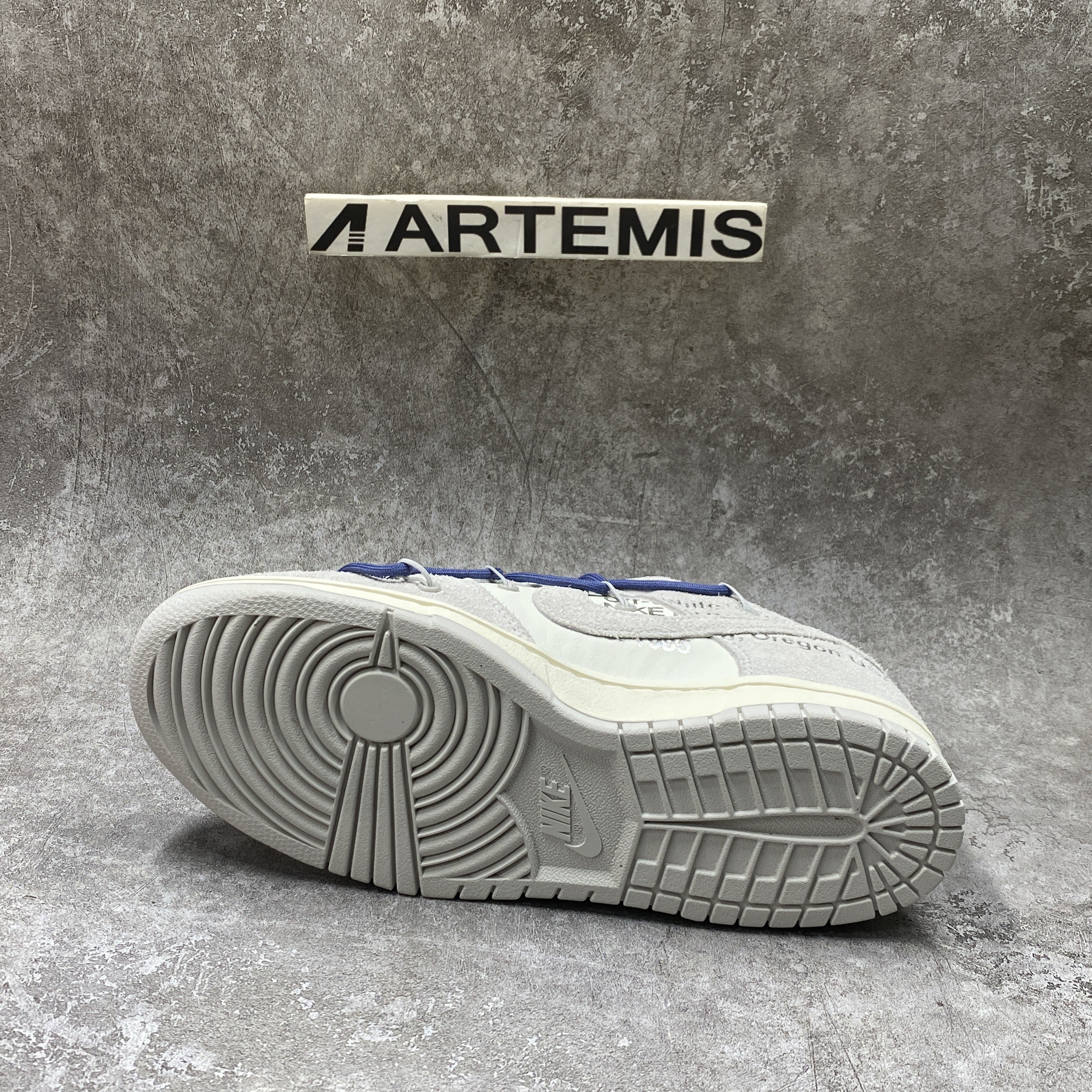 Nike Dunk Low Off-White Lot 18