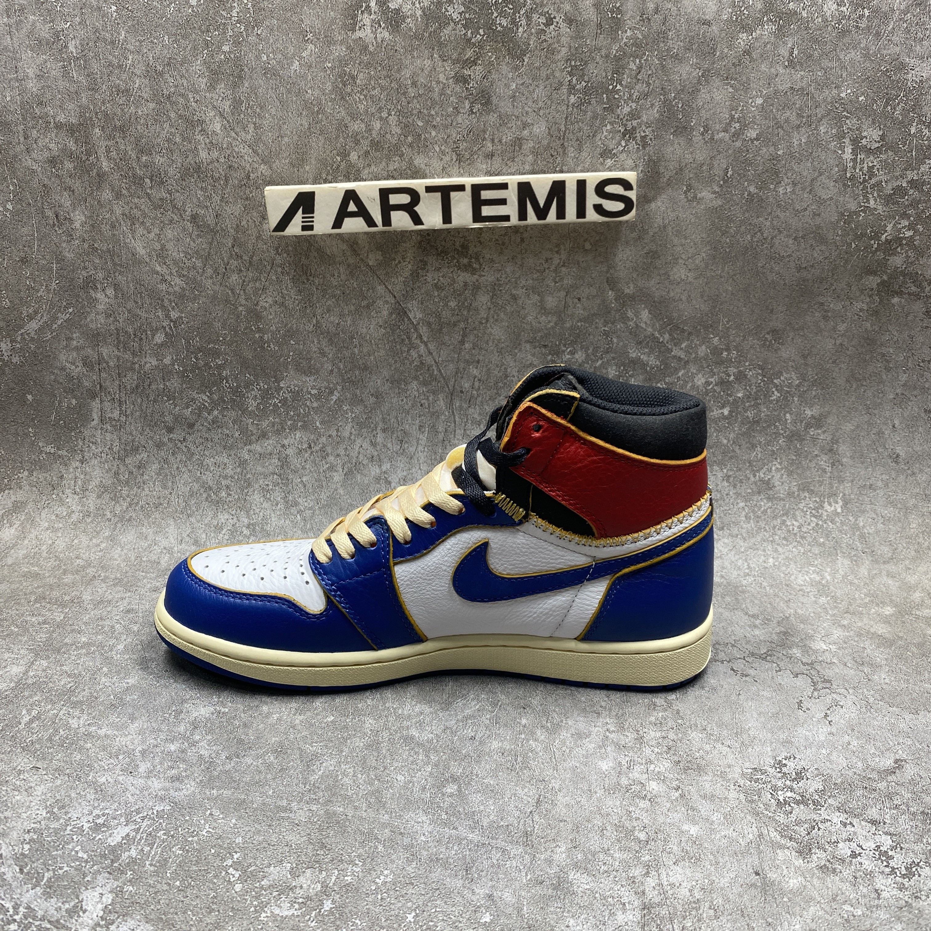 Air Jordan 1 Retro High Union Los Angeles Blue Toe