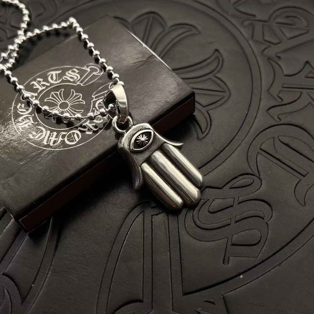 Ch**me He**ts moon goddess hand necklace
