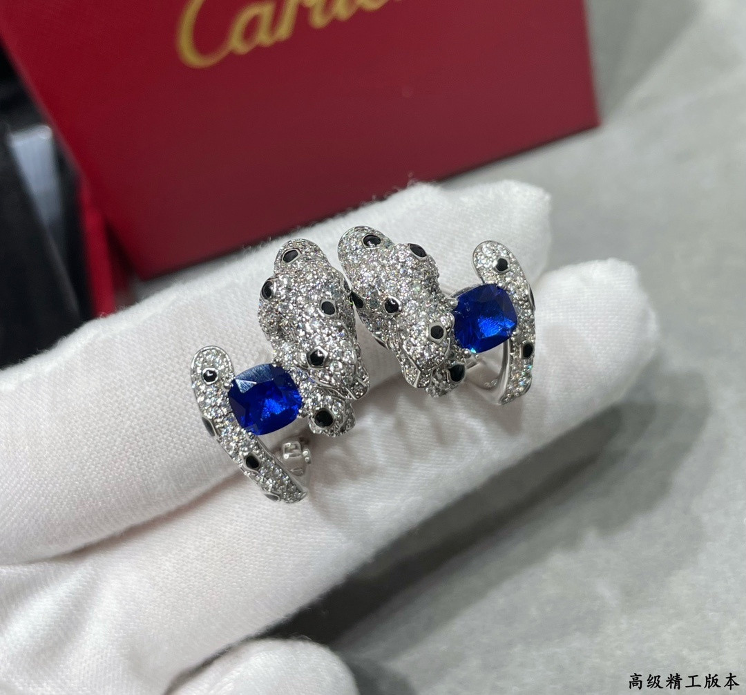 ca*t*er blue Di*m*nd panther earrings