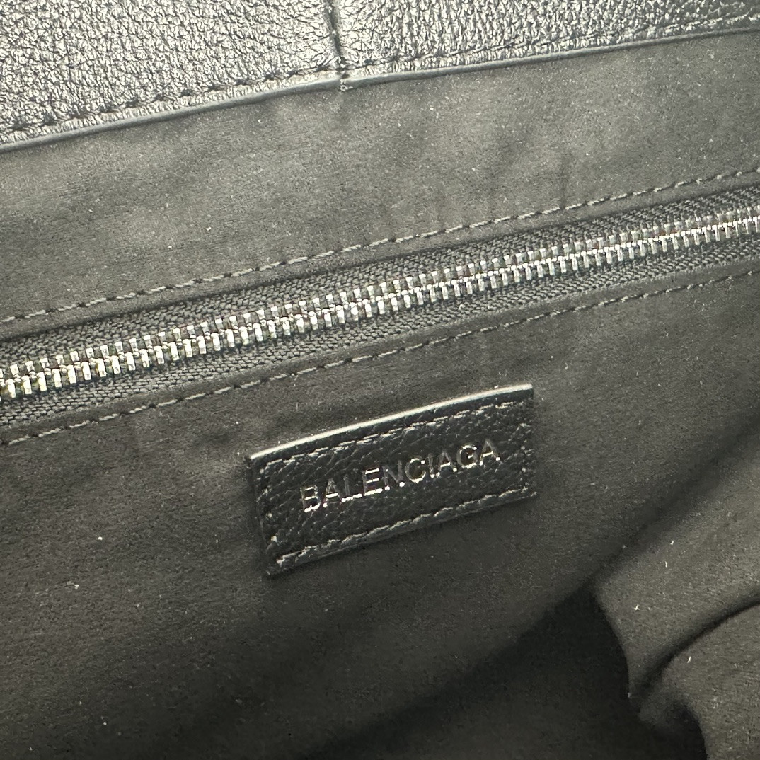 Balenciaga WOMEN