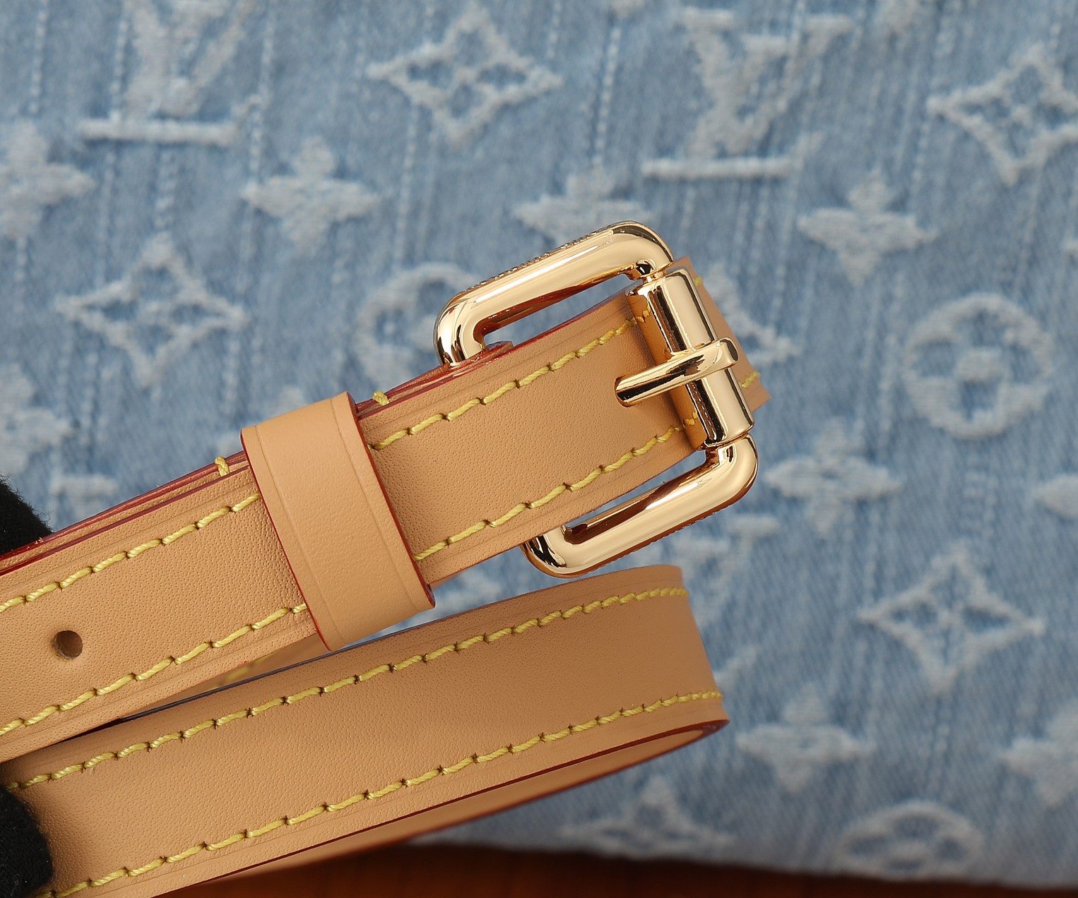 LV Let Go PM M42897  11 x 9.1 x 4.1 in