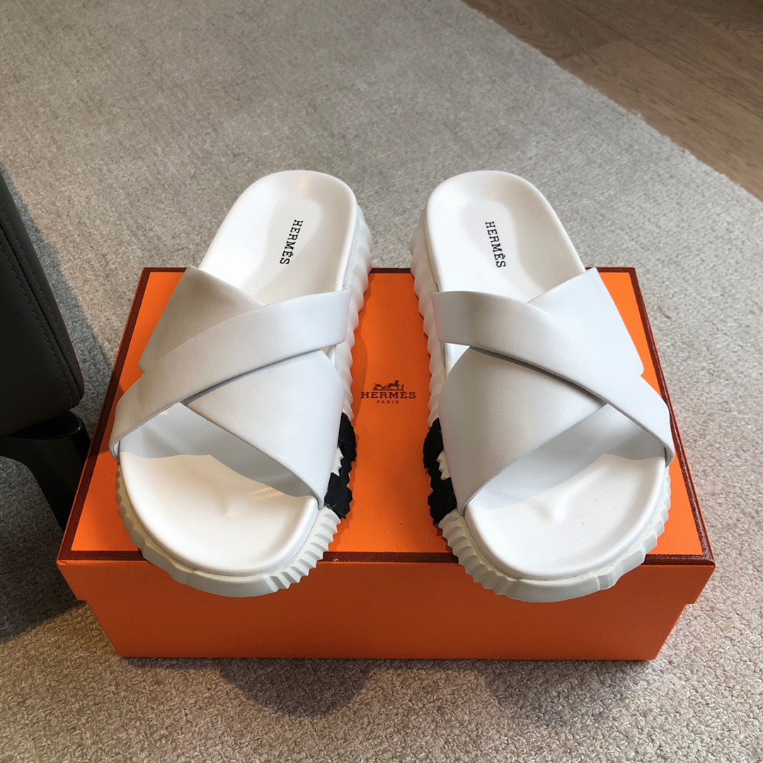 UA Hermès Infra sandal