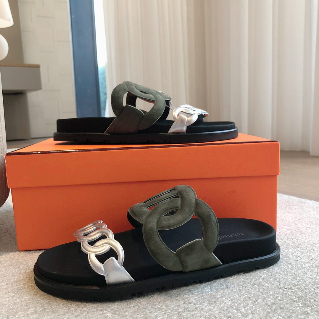 UA Hermès Extra sandal