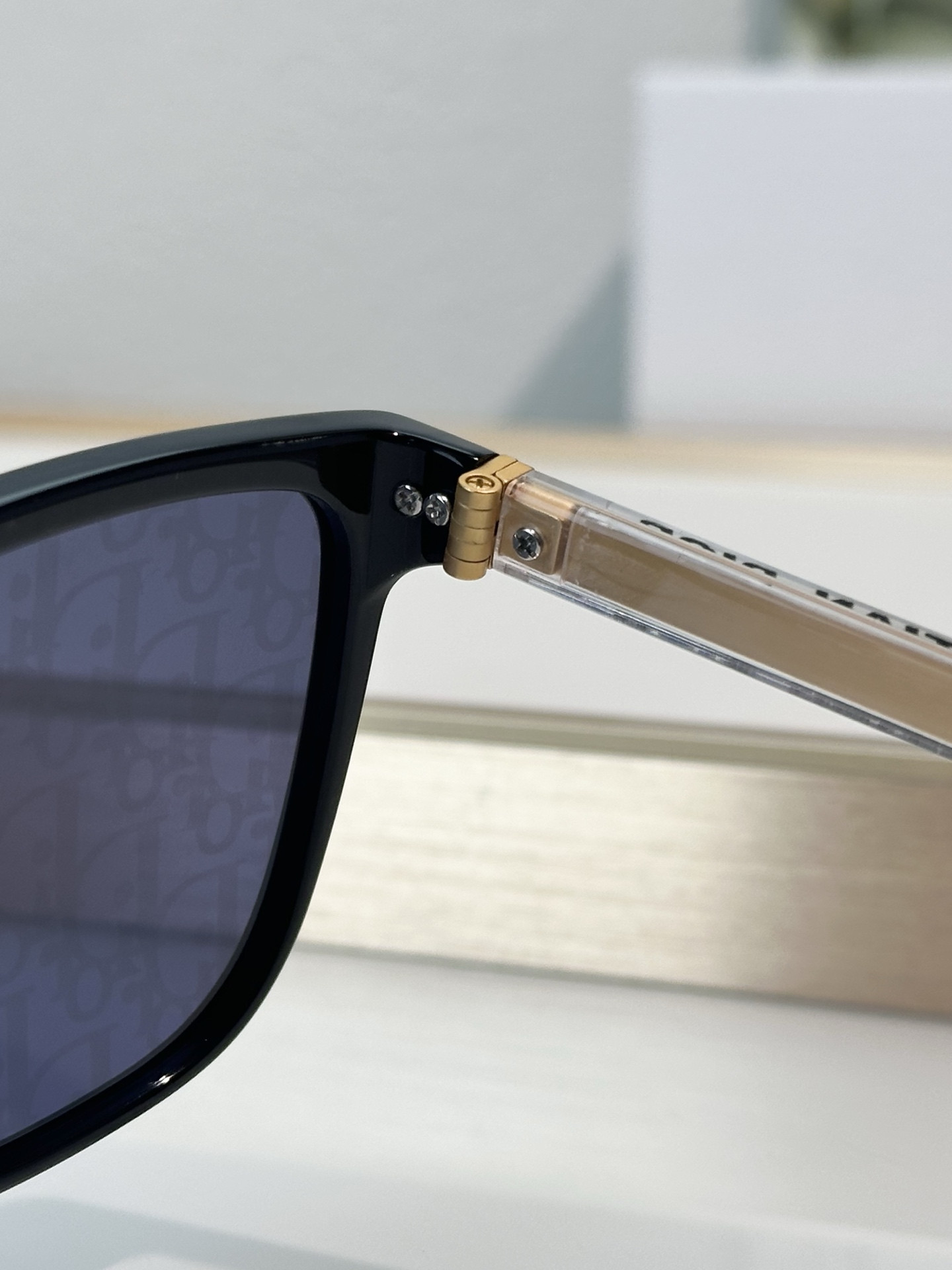 D*or glasses tag su 54-19-145