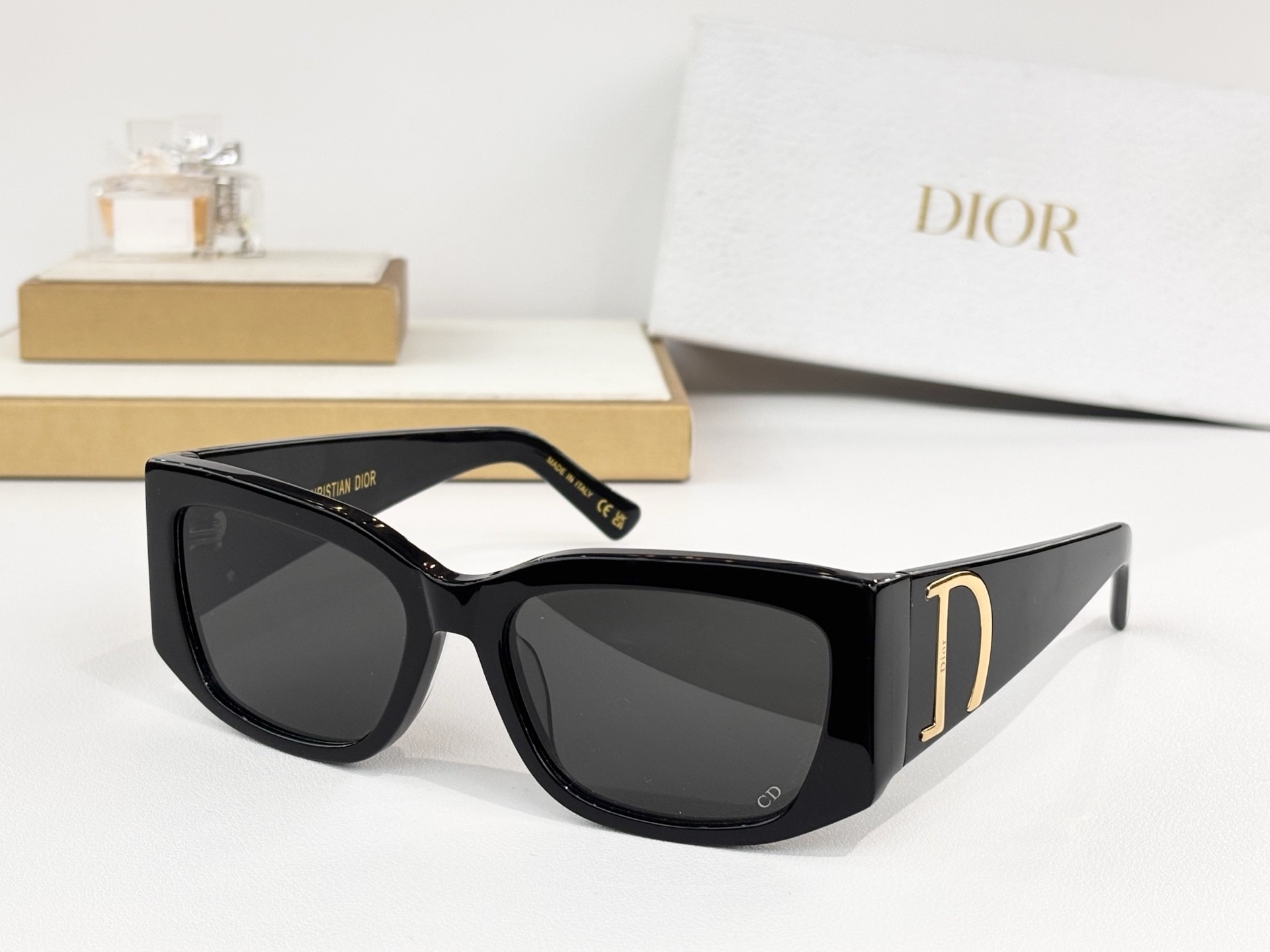 d*or glasses cd Di*m*nd s11f 55-18-140